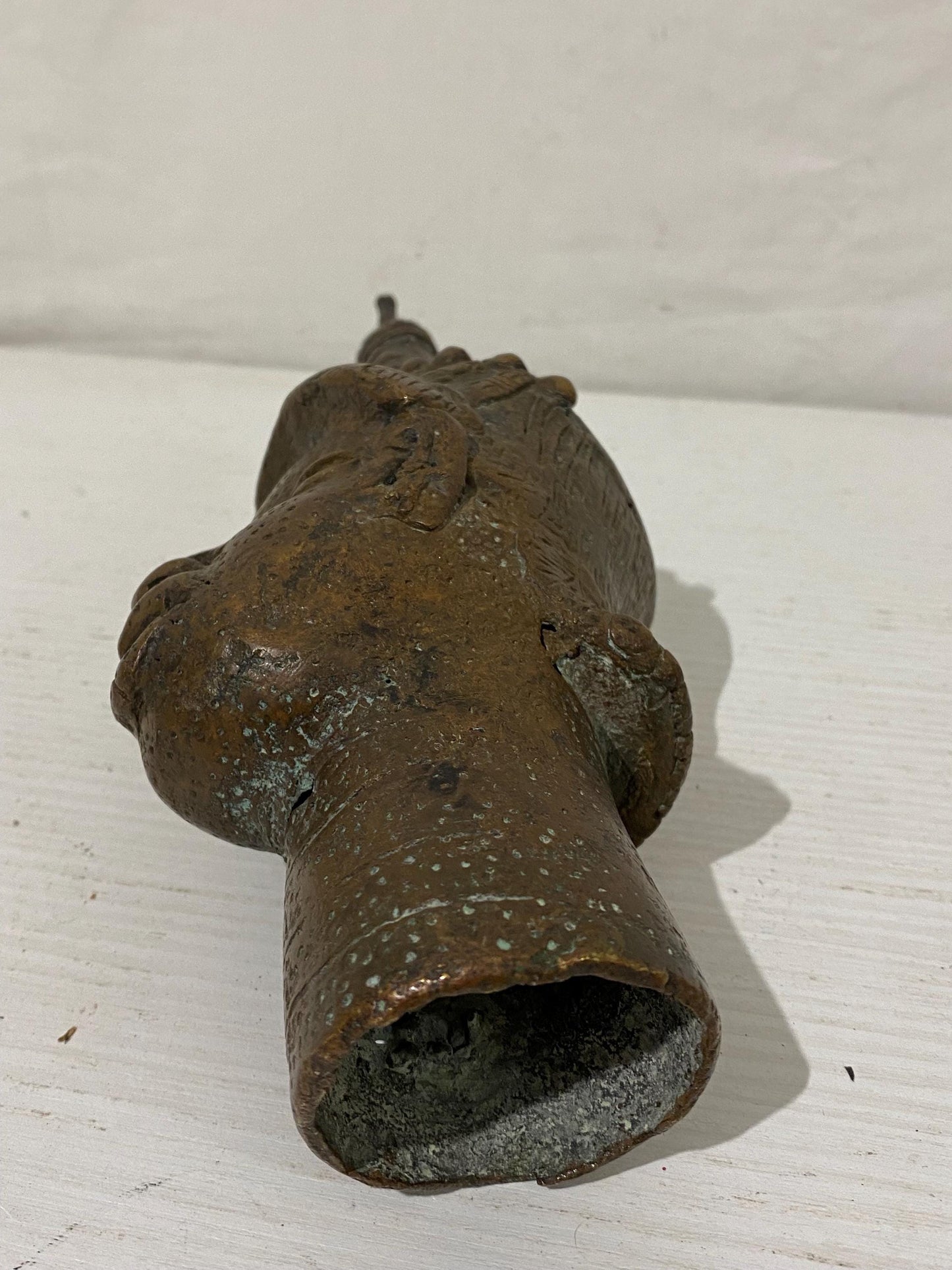 Testa Cerimoniale Yoruba in Bronzo Vintage - Arte Tribale Africana - 24,5x10x8 cm