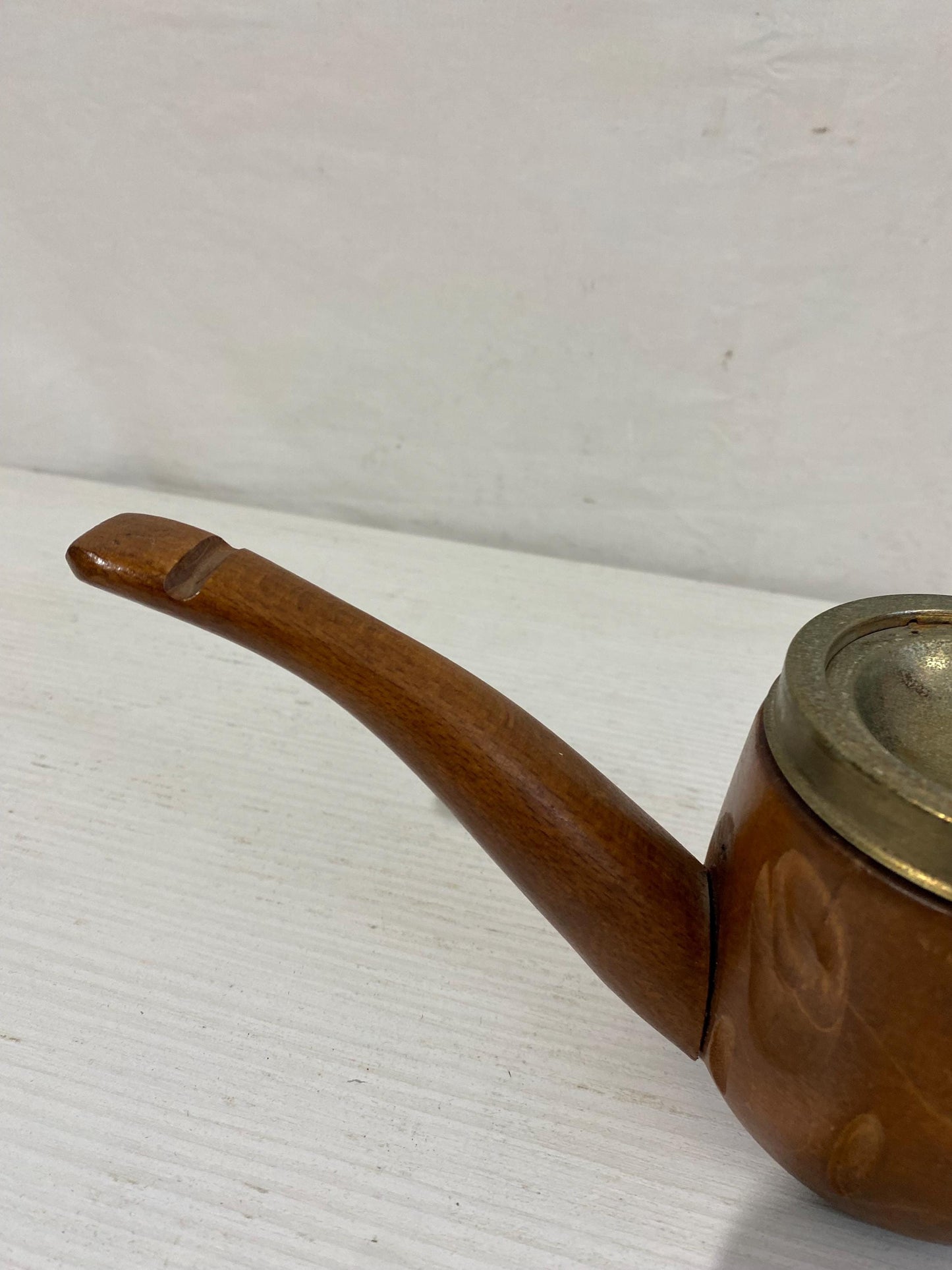 Posacenere Vintage a Forma di Pipa in Legno con Coperchio in Metallo - 9,5x20x9 cm