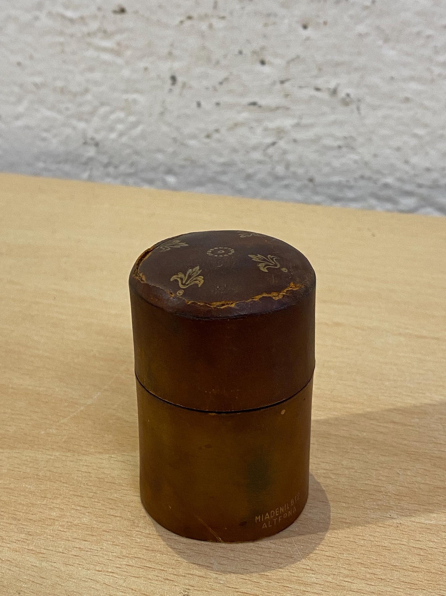 Scatola Portafiammiferi Vintage in Cuoio Miadenil B12 Altena - 6,5x4 cm Rara da Collezione