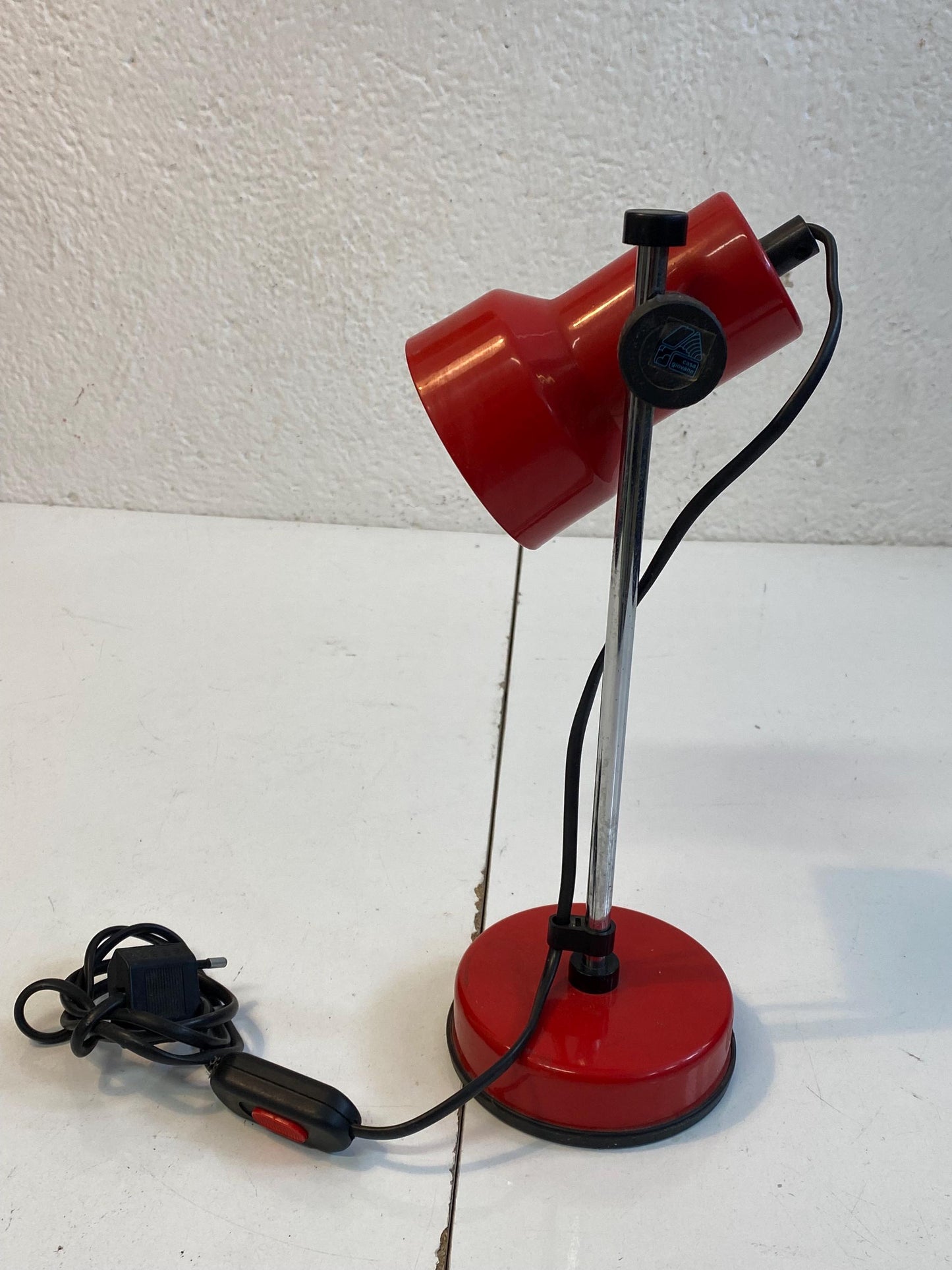Lampada da Scrivania Vintage in Metallo Rosso Regolabile in altezza - Made in Italy - 33 cm