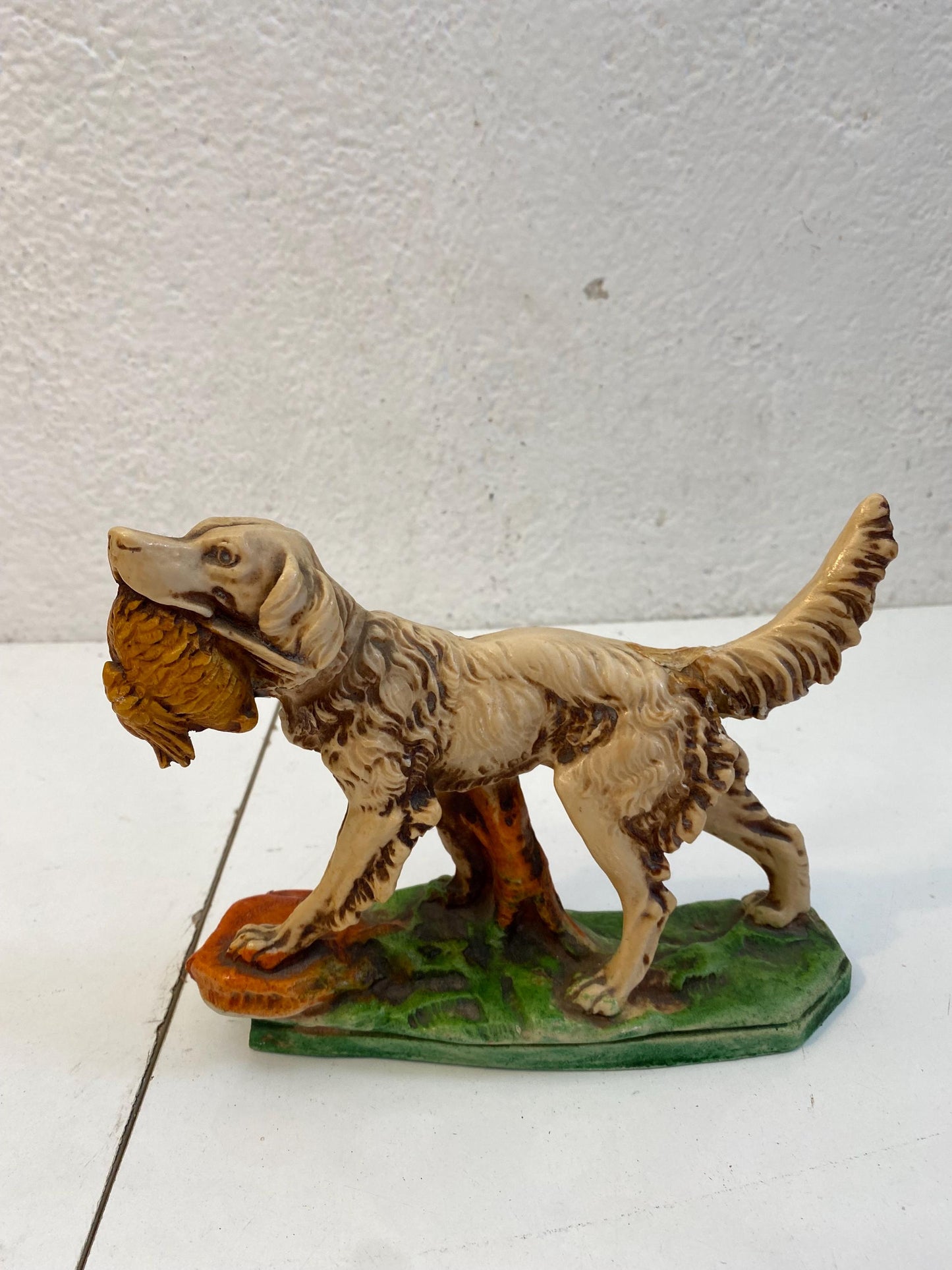 Coppia di Statuette figure Vintage Setter Inglese in Resina Dipinta a Mano 17x21x6 cm