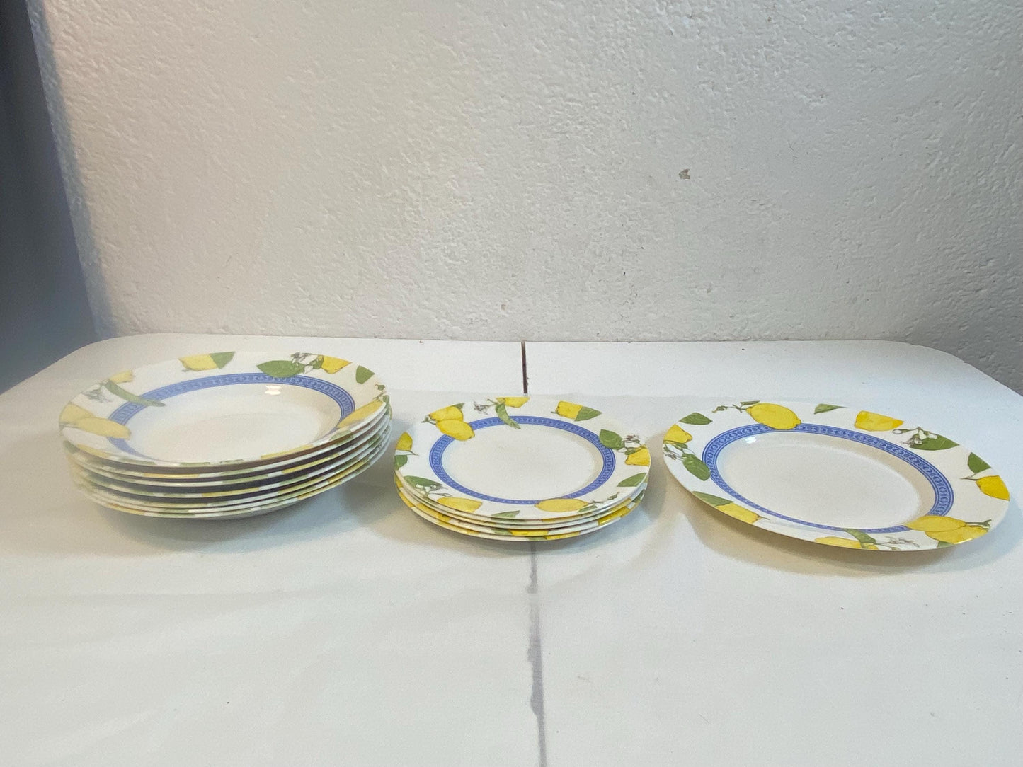 Set piatti vintage Arcopal limoni 13 pezzi 7 fondi, 5 dessert, 1 grande stile Provenza per tavola estiva