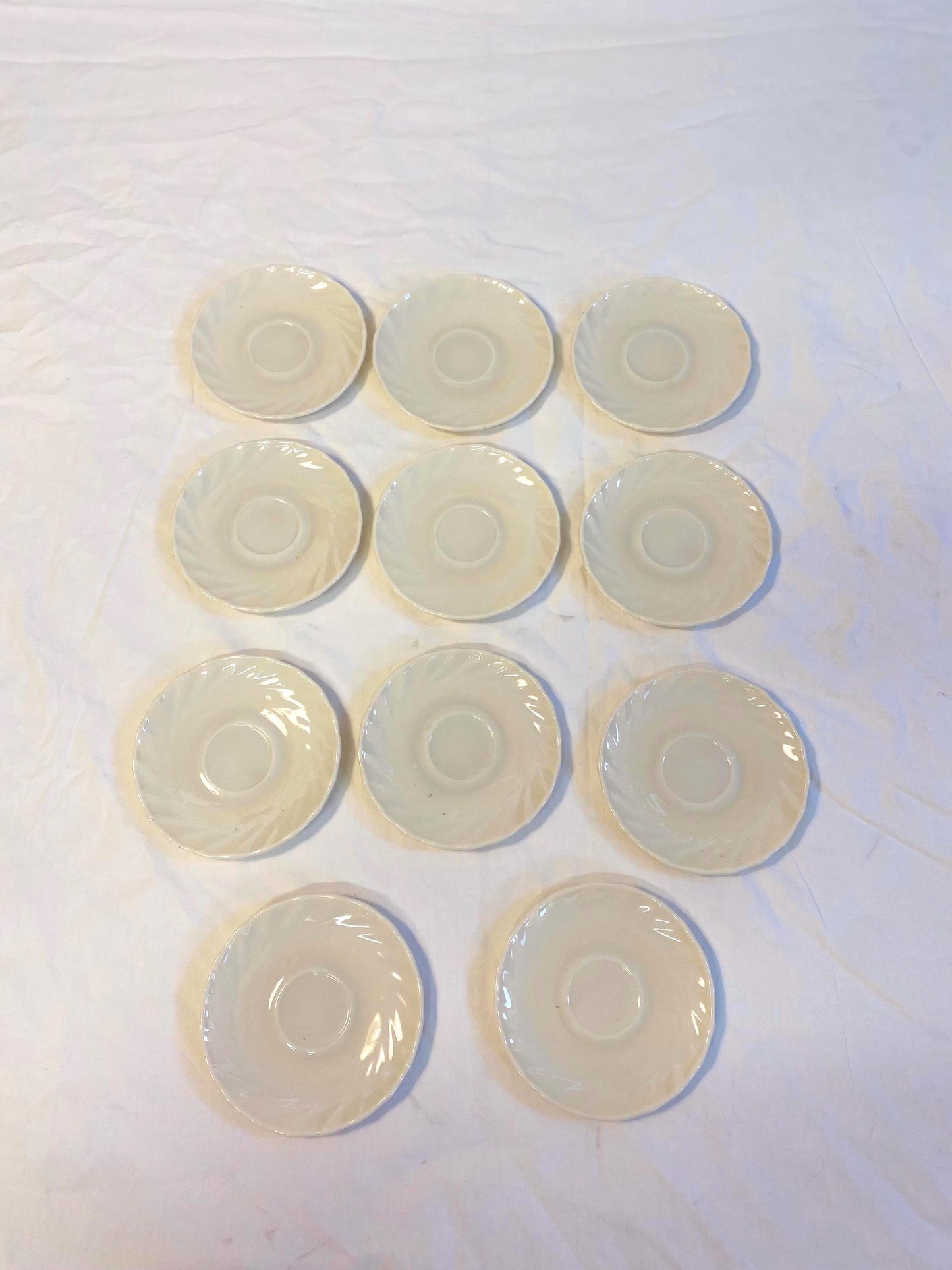 Set 11 piattini vintage Arcopal France bianchi 12 cm vetro opalino, motivo a spirale, per tè o caffè