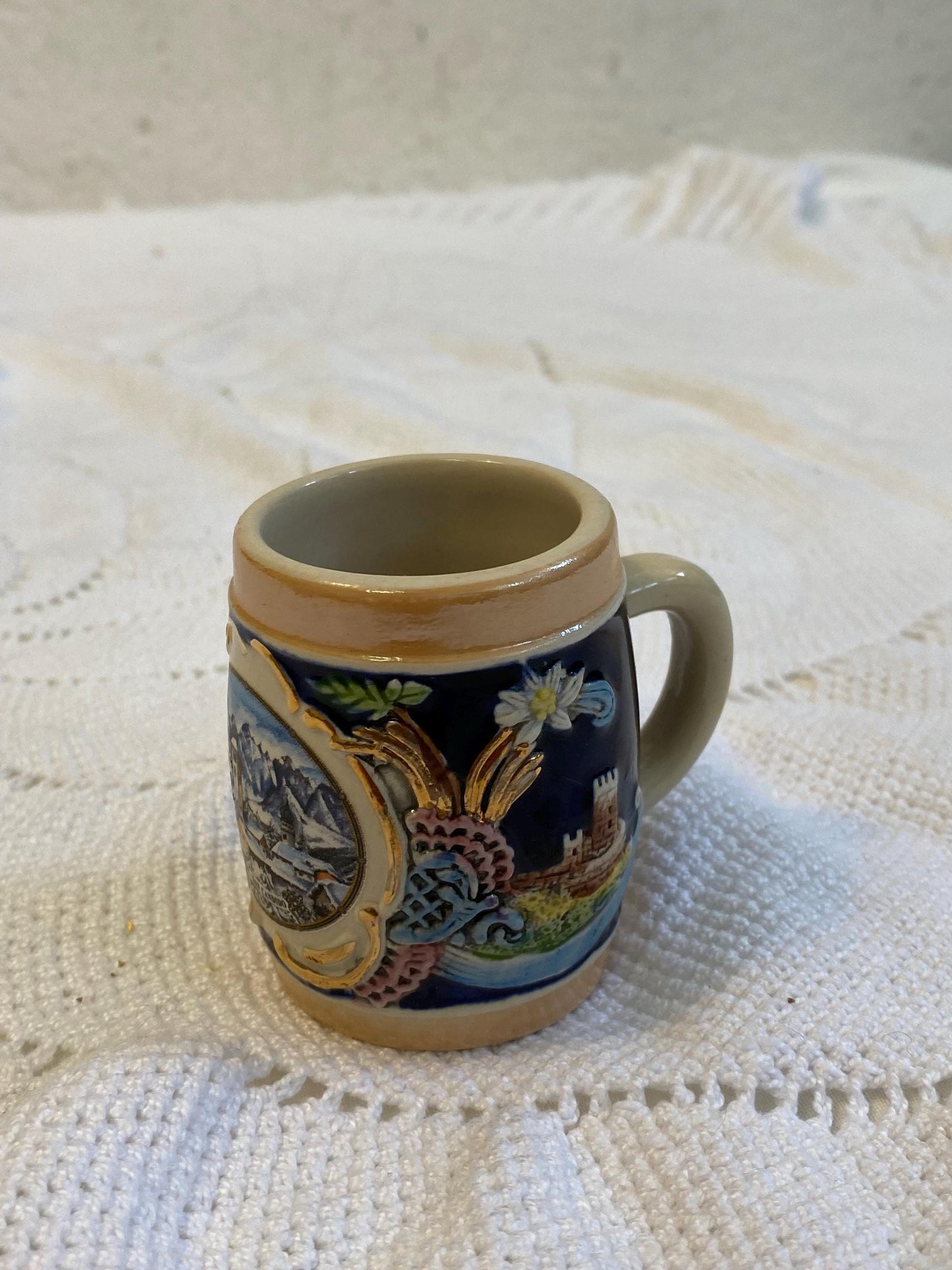 Mini boccale vintage San Candido dipinto a mano Franz ceramica smaltata 6,5 cm souvenir da collezione Alto Adige Dolomiti