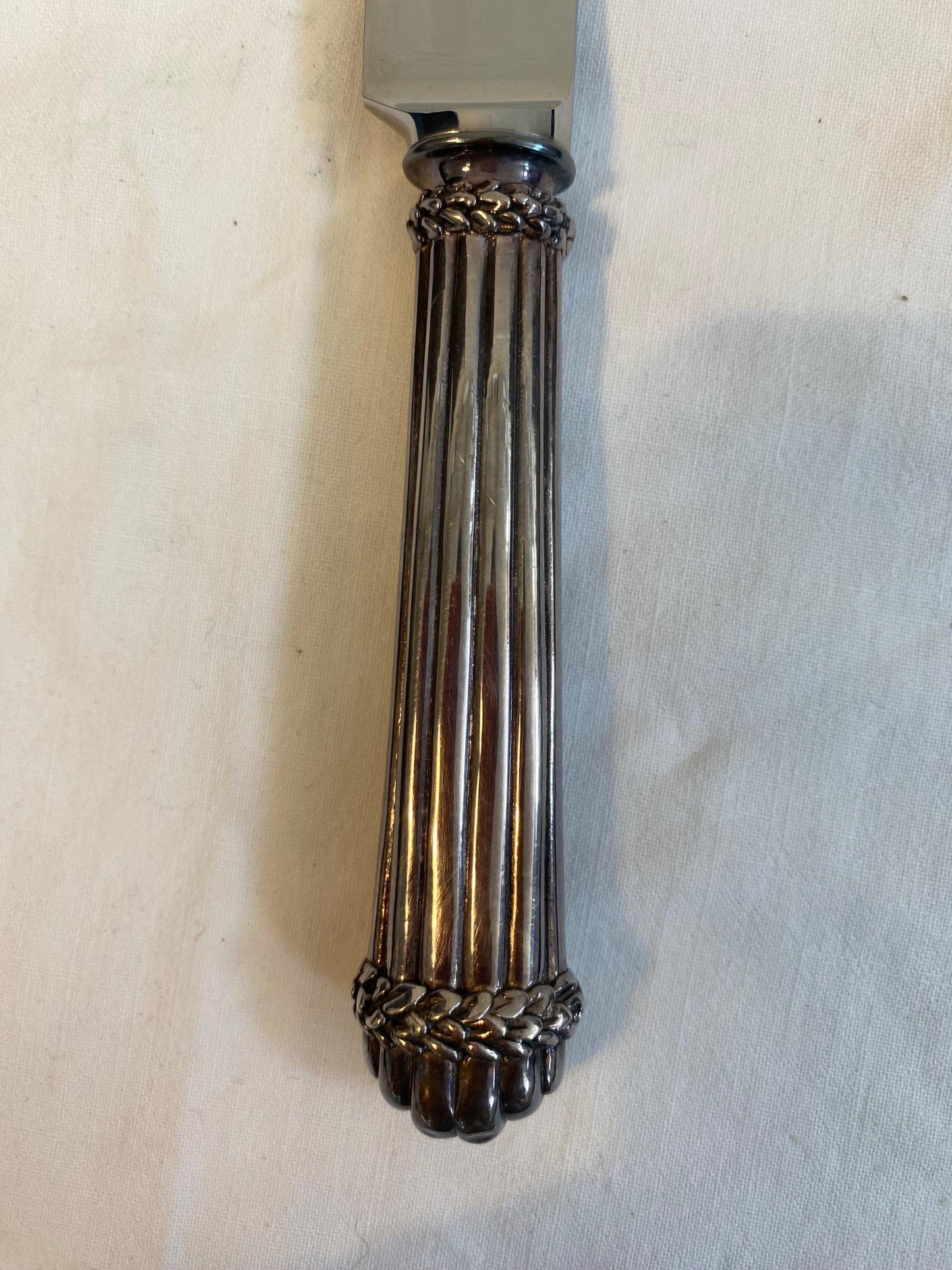 Coltello da torta G. Raspini in argento 925 manico cesellato 29 cm con scatola originale e libretto cura