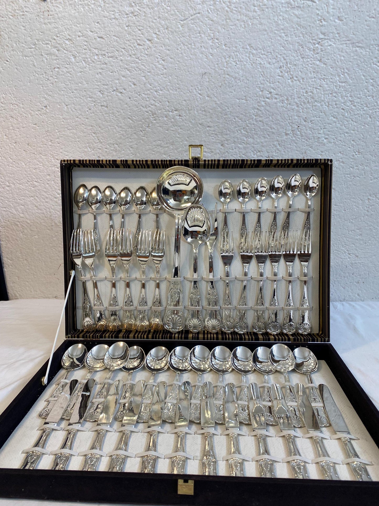 Servizio di Posate in Argento 800 - Tradizione Italiana Intatta