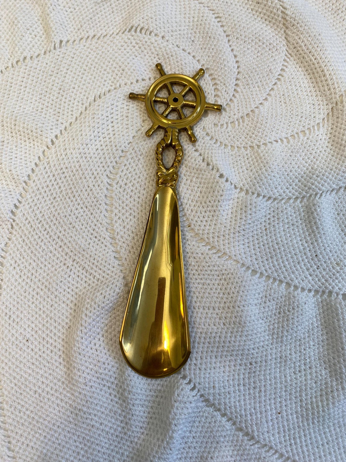 Calzascarpe vintage ottone 21 cm con timone nautico accessorio elegante per casa marina, stile navale rétro, regalo originale per lui