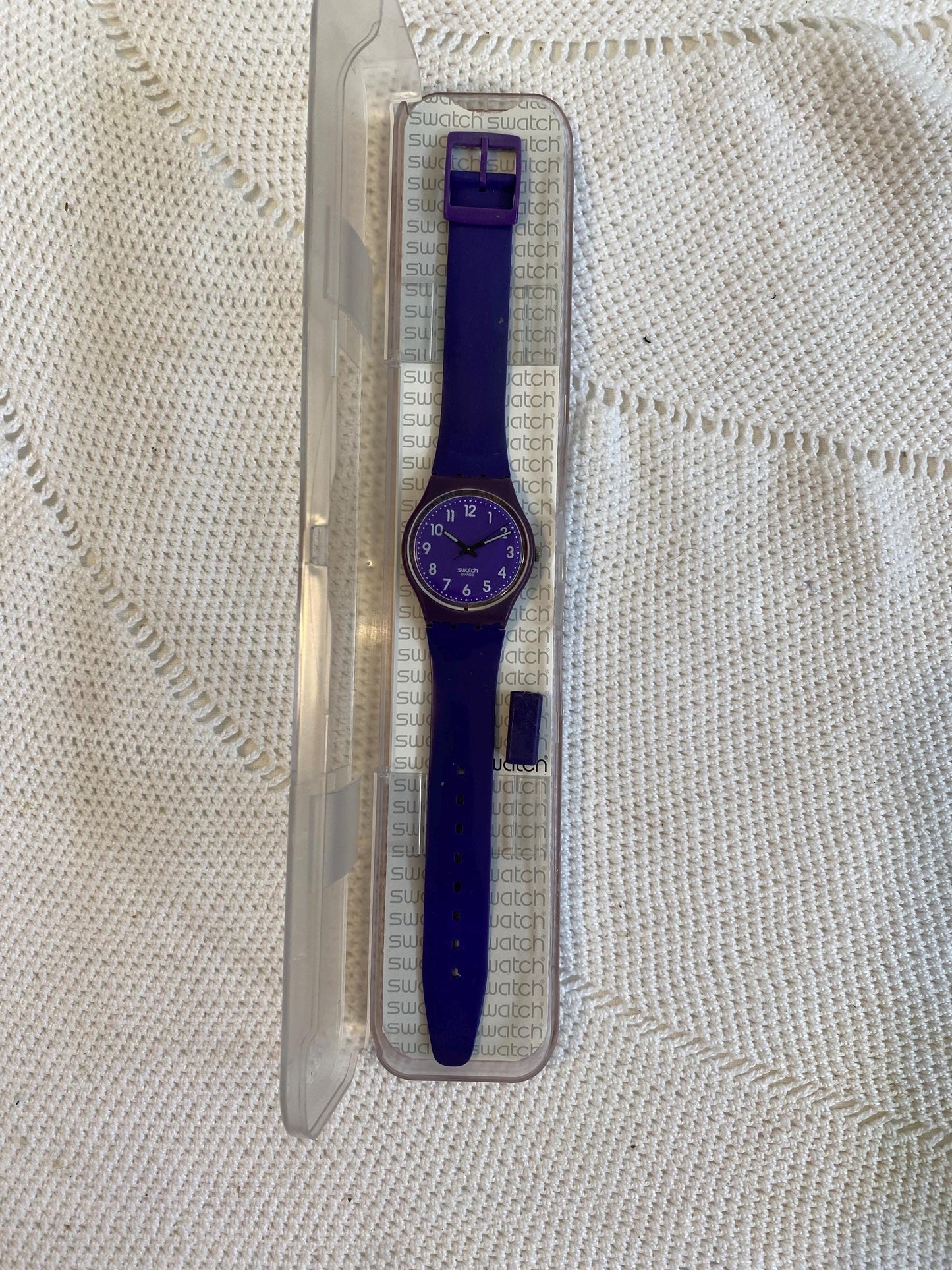 Swatch Callicarpa GV121 | Orologio vintage unisex anni '90 viola rosso e verde acqua | Swiss Made originale con cinturino 17mm