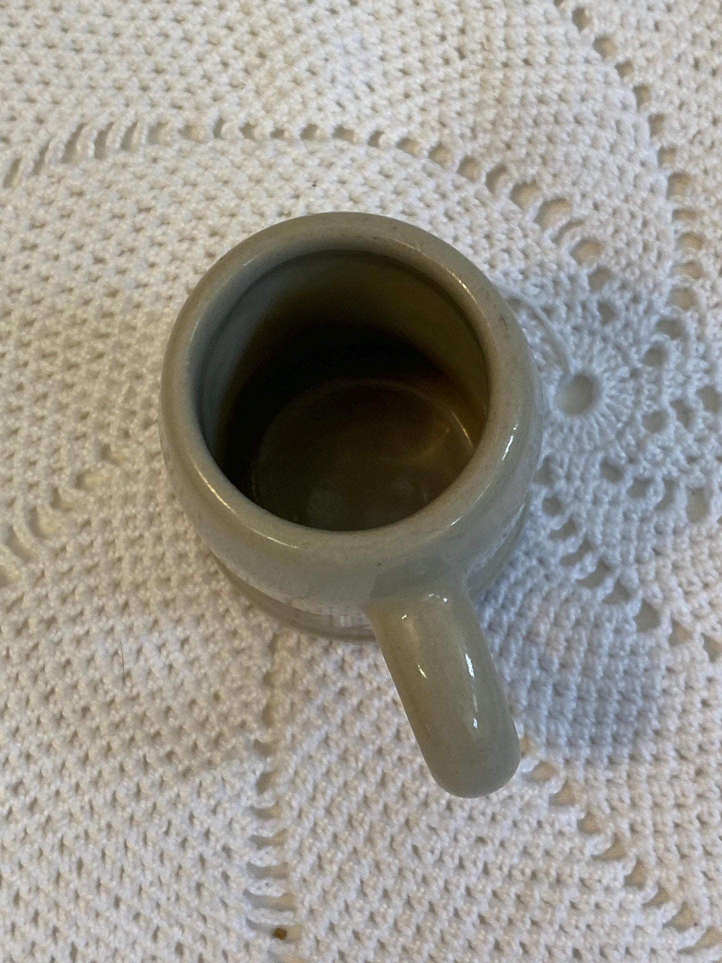 Boccale di Birra Vintage in Ceramica Dipinto a Mano