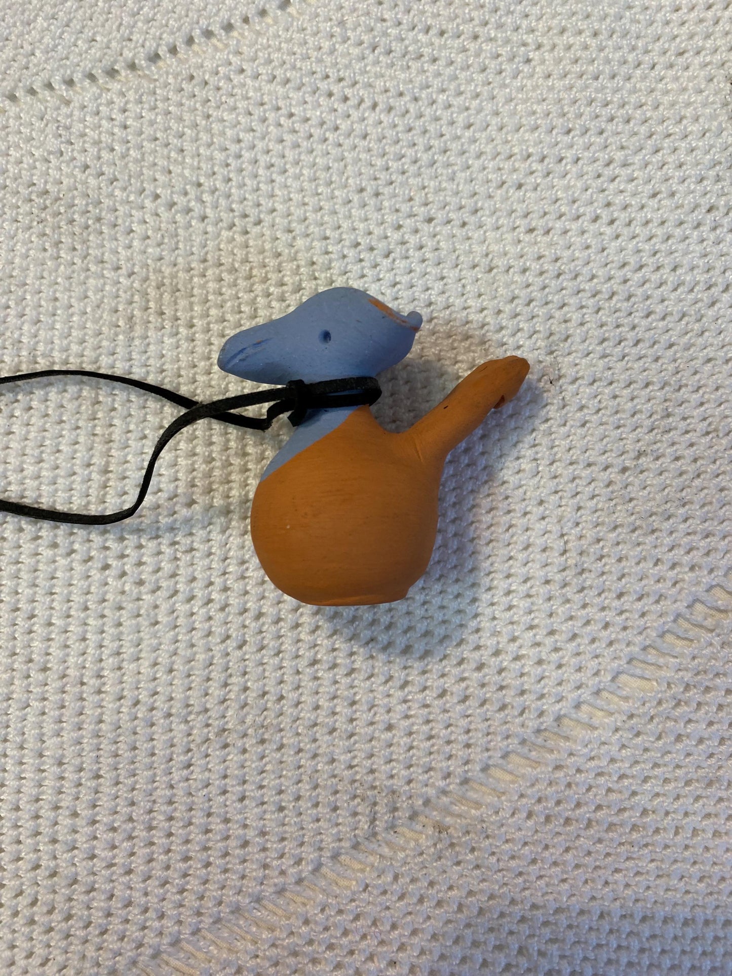 Fischietto-ocarina in terracotta a forma di uccellino - pendant vintage artigianale 5,5 cm