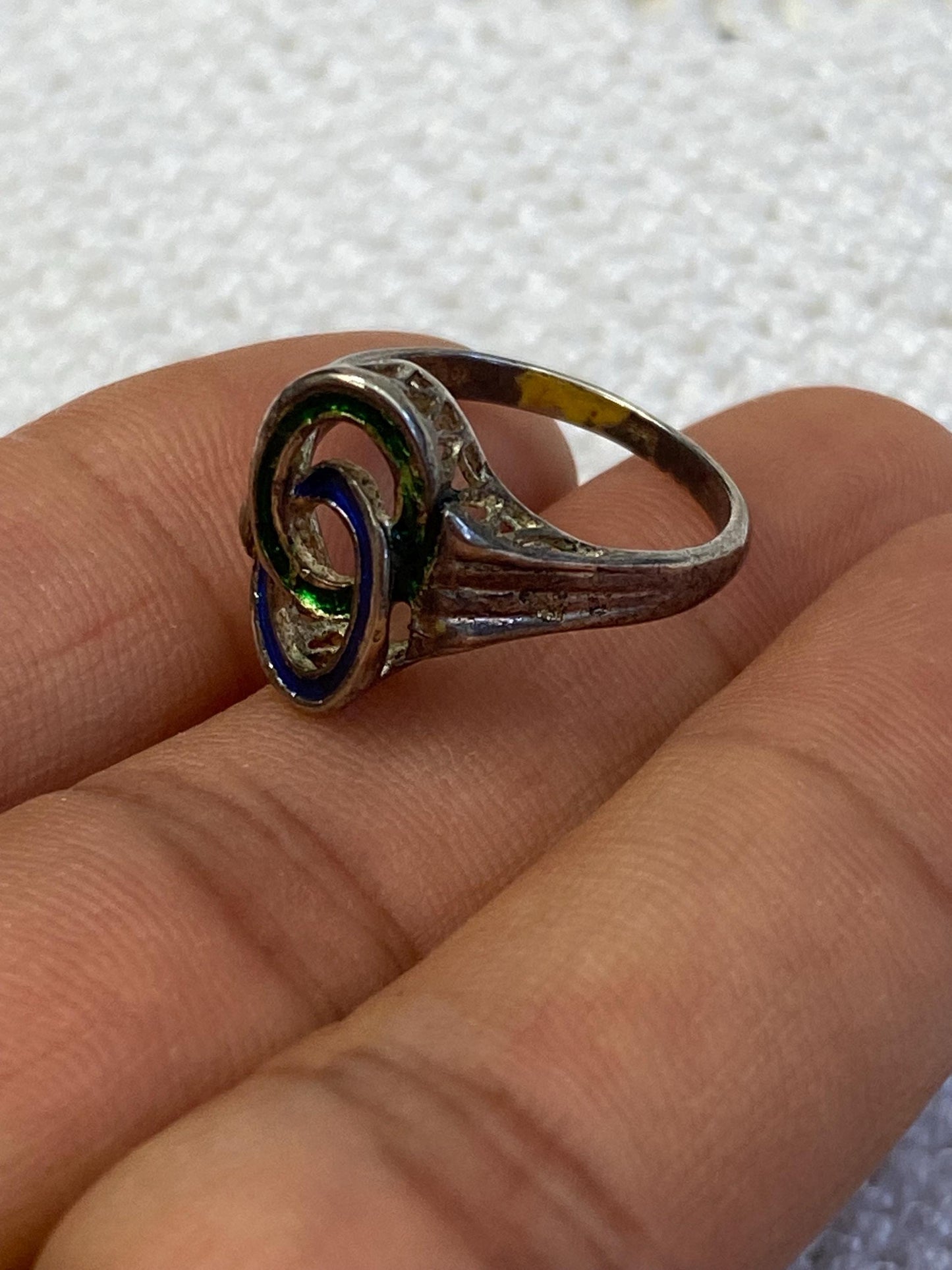 Anello vintage argento 800 smalto blu-verde intreccio Art Deco misura IT 15 / EU 55 / US 7.25, gioiello raro da collezione, regalo esclusivo