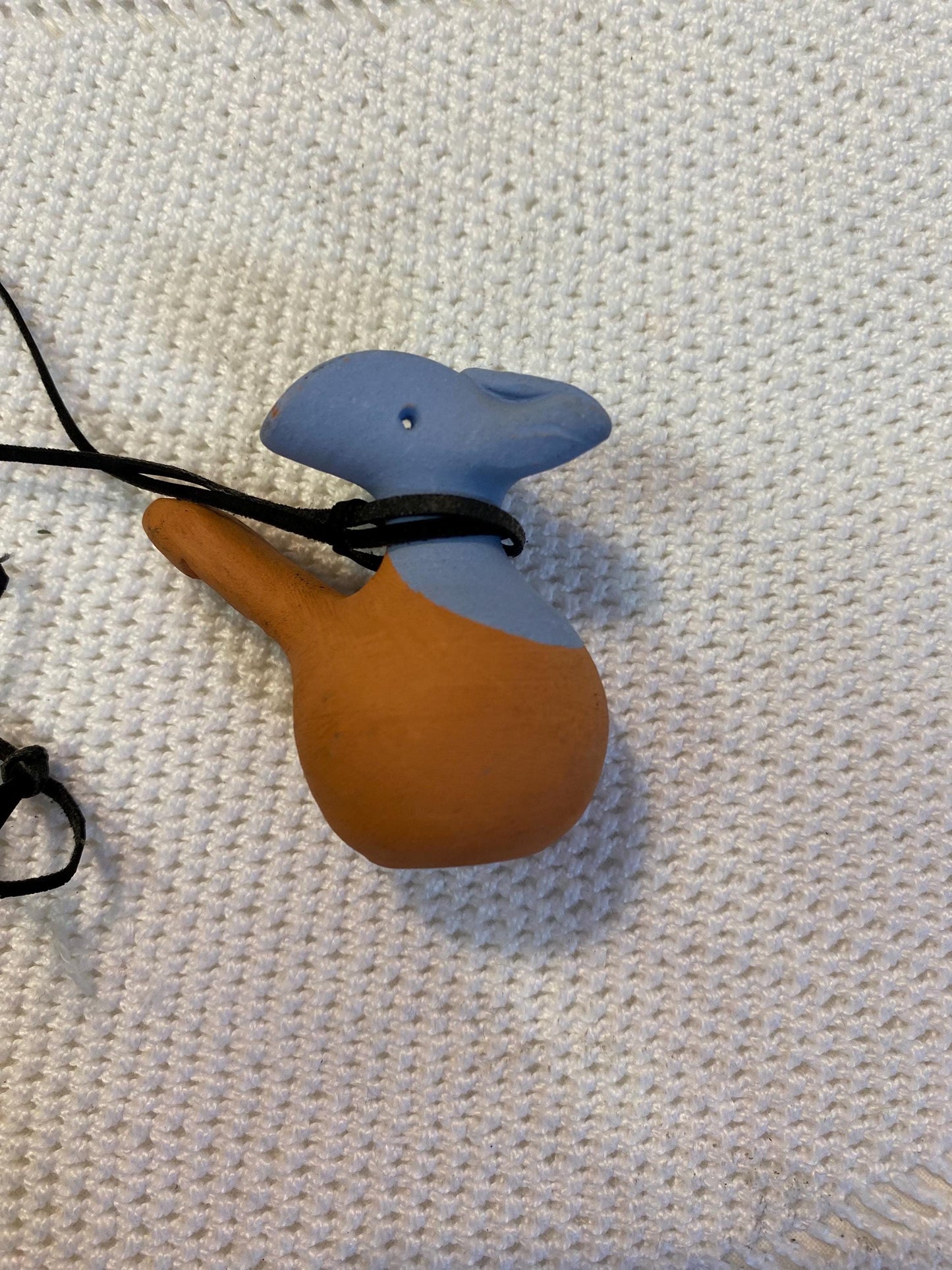 Fischietto-ocarina in terracotta a forma di uccellino - pendant vintage artigianale 5,5 cm