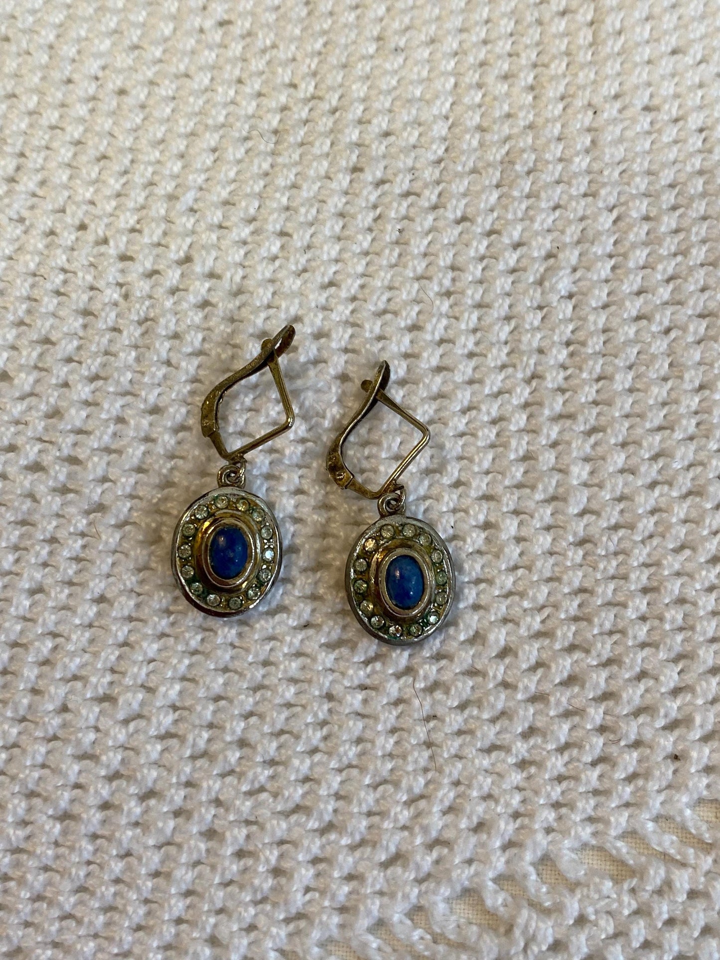 Orecchini pendenti vintage argento 835 cabochon blu & cristalli, leverback anni 60 piccoli drop eleganti gioiello raro collezione