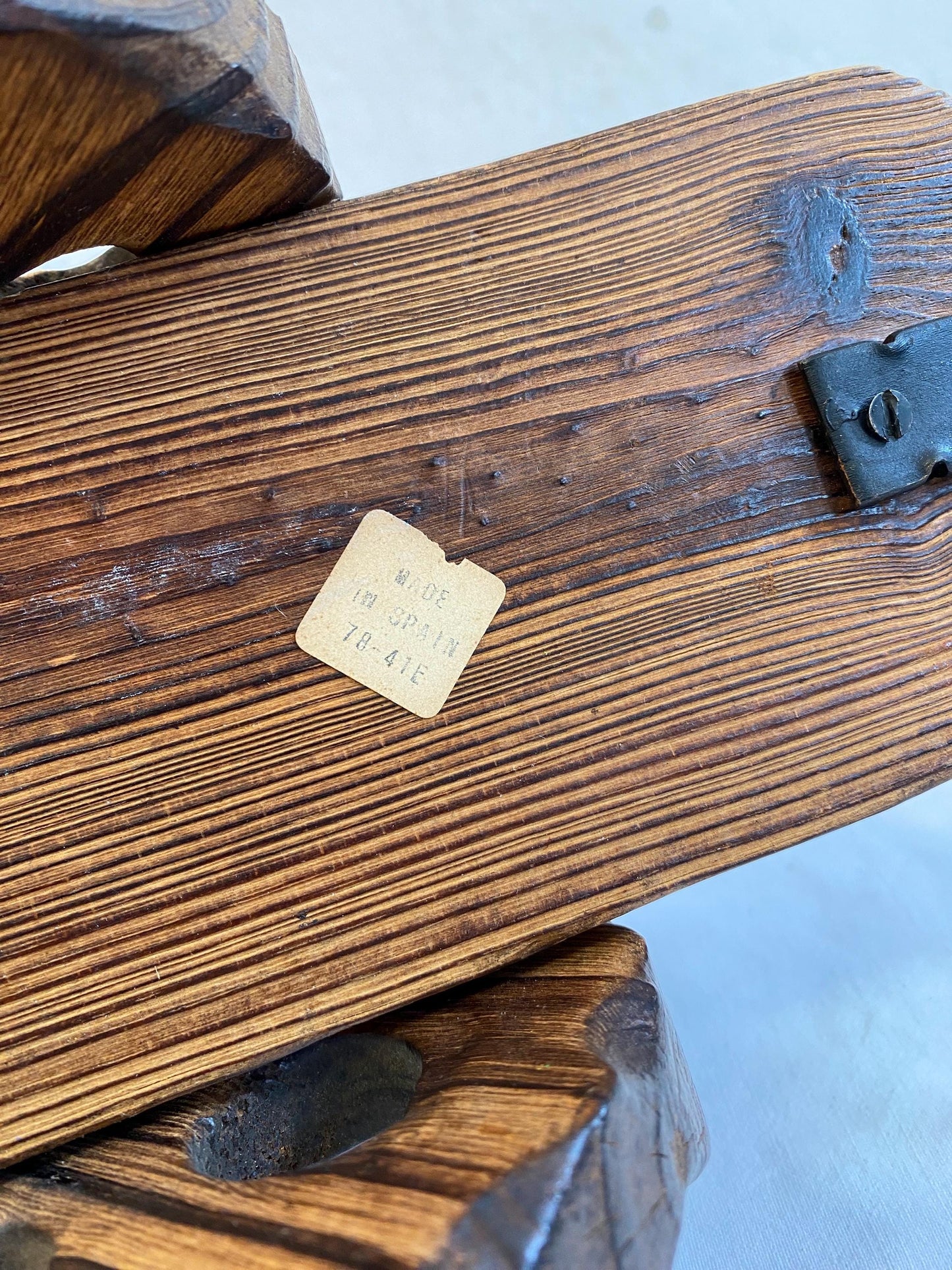 Porta bottiglia in legno a forma di cannone, vintage Made in Spain anni 70, 26x14x17 cm (10.2x5.5x6.7 in), rustico per bar di casa e regalo