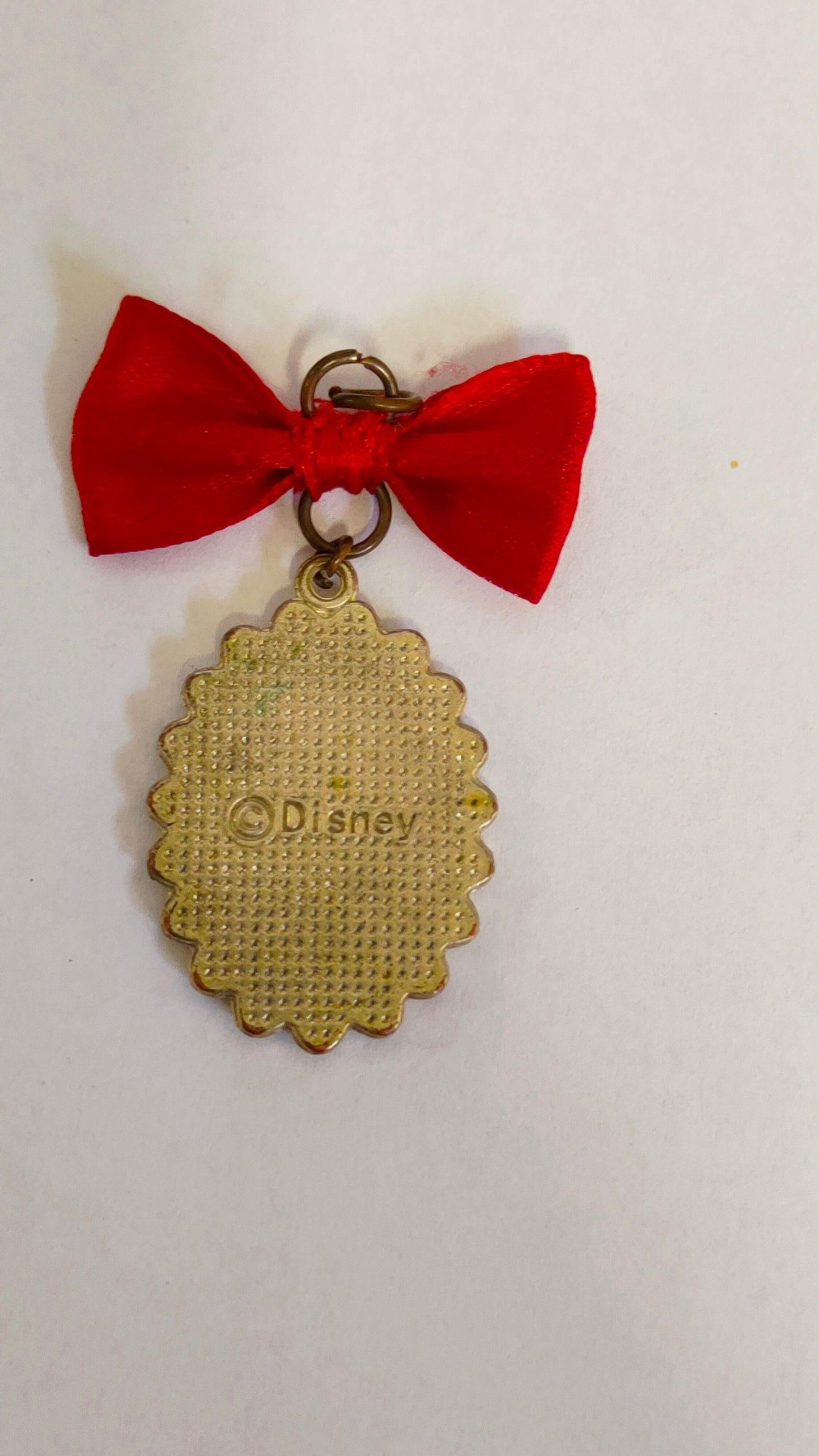 Pendente Biancaneve Disney Vintage Argentato - Un Pezzo di Magia Disney