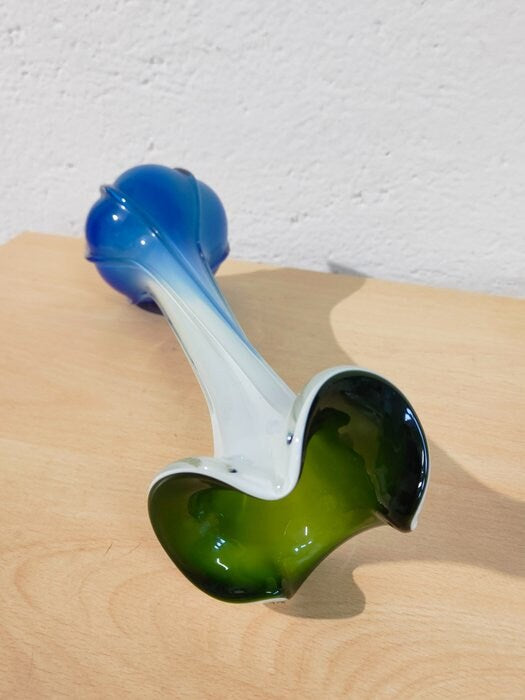 Vaso per Fiori in Vetro - Tre Colorazioni Disponibili: Verde, Blu e Bianco