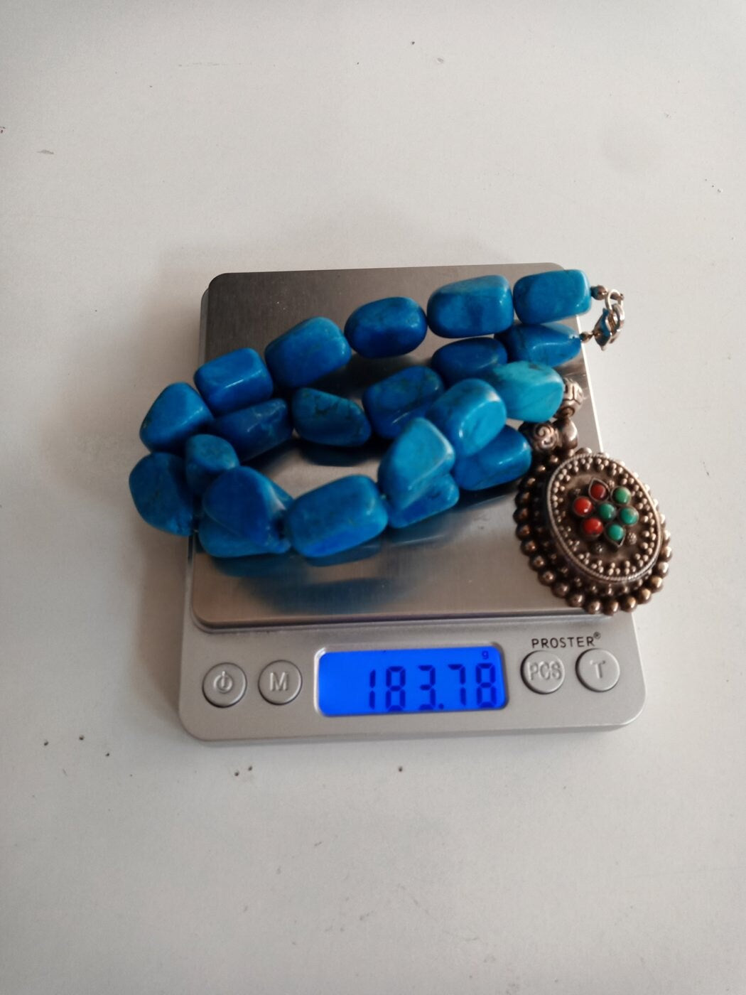 Collana con Pendente in Argento 925 e Pietre Minerali Blu - Eleganza Raffinata