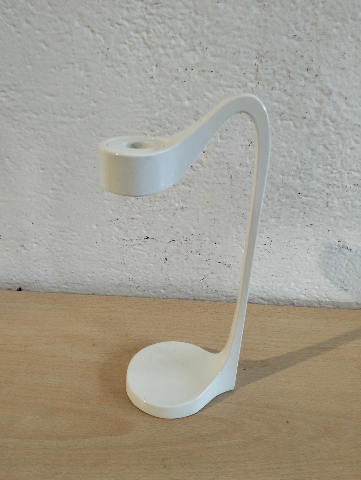 Portacandele Jatteviktig disegnati da Monika Mulder per Ikea - Eleganza e Illuminazione in Armonia