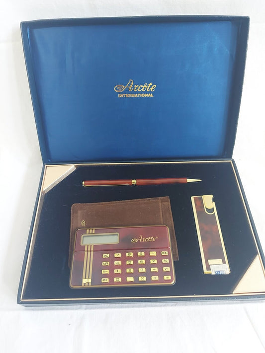 Set Scrivania Vintage con Penna, Calcolatrice e Accendino