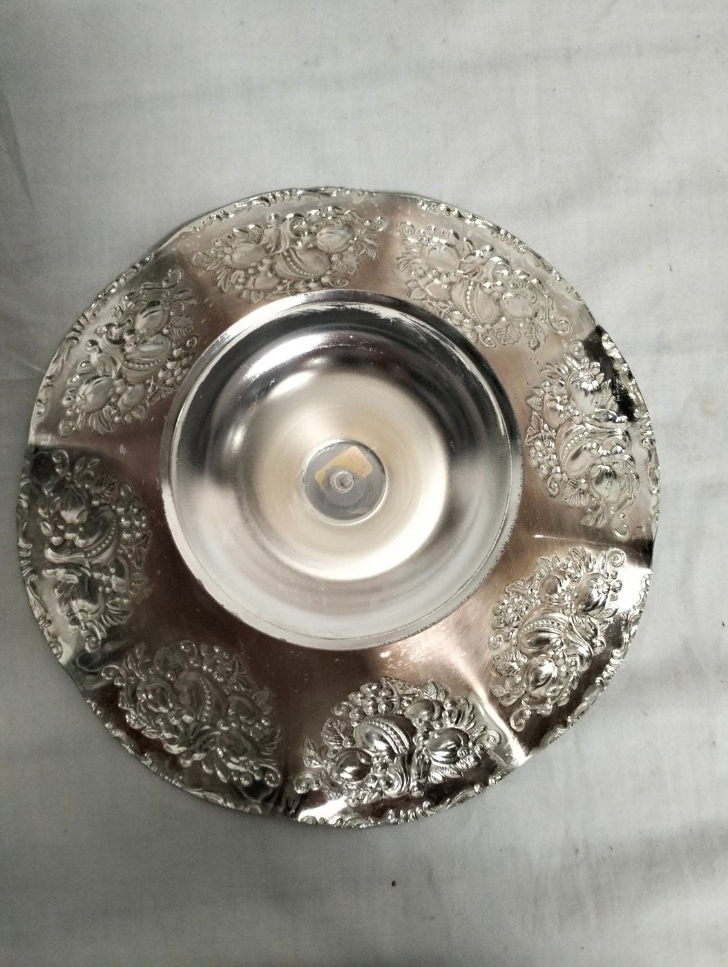 Centro Tavola Alzatina in Silver Plated - Eleganza Fruttata per la Tua Tavola