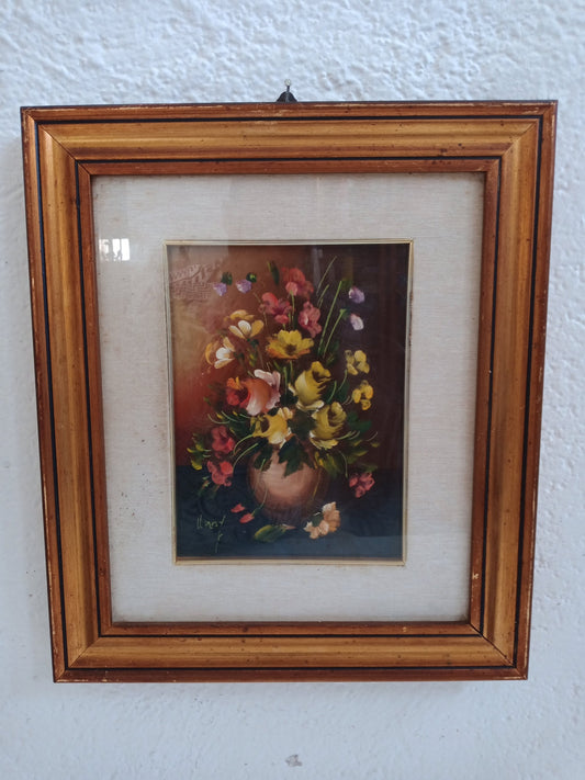 Vintage oil painting vase with colorful flowers