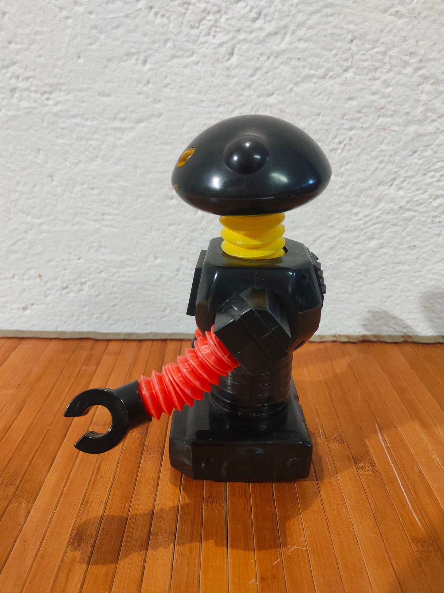 Robot Giocattolo Vintage - Pezzo da Collezione Raro