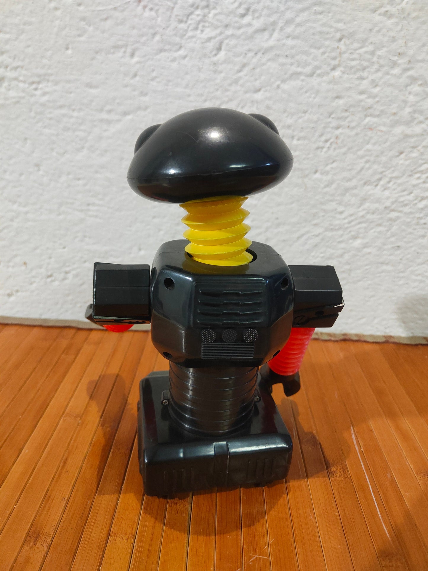 Robot Giocattolo Vintage - Pezzo da Collezione Raro