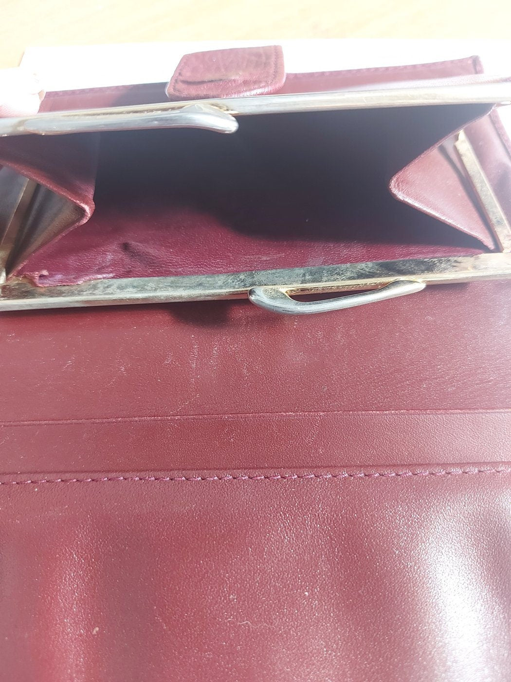 Cartier Paris Women's Wallet in Bordeaux Red Leather