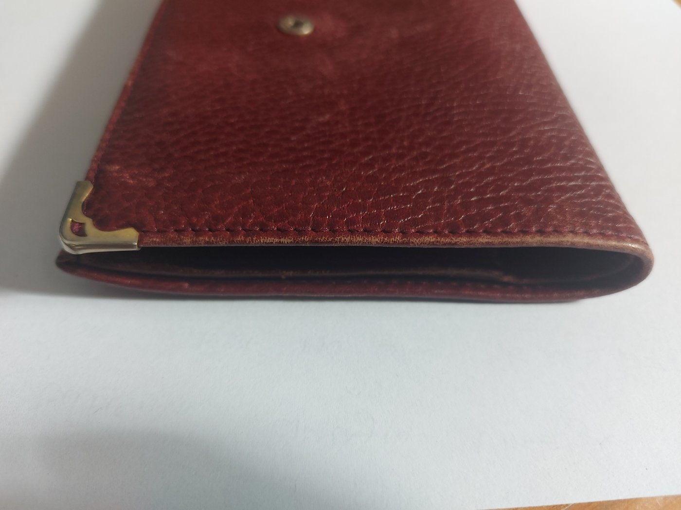 Cartier Paris Women's Wallet in Bordeaux Red Leather