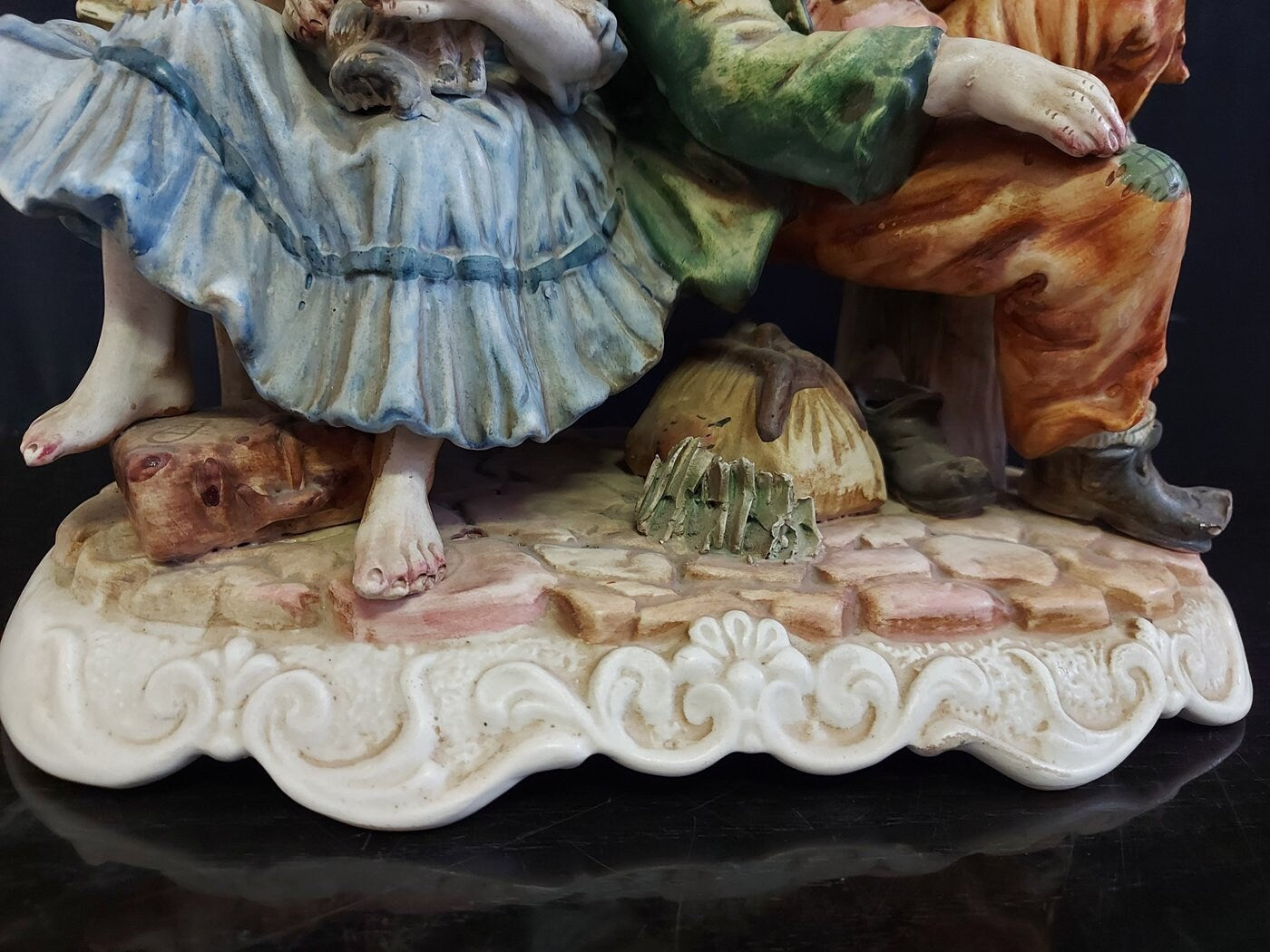 Statuina Vintage in Ceramica Uomo Inglese con Cappello - Collezione '900