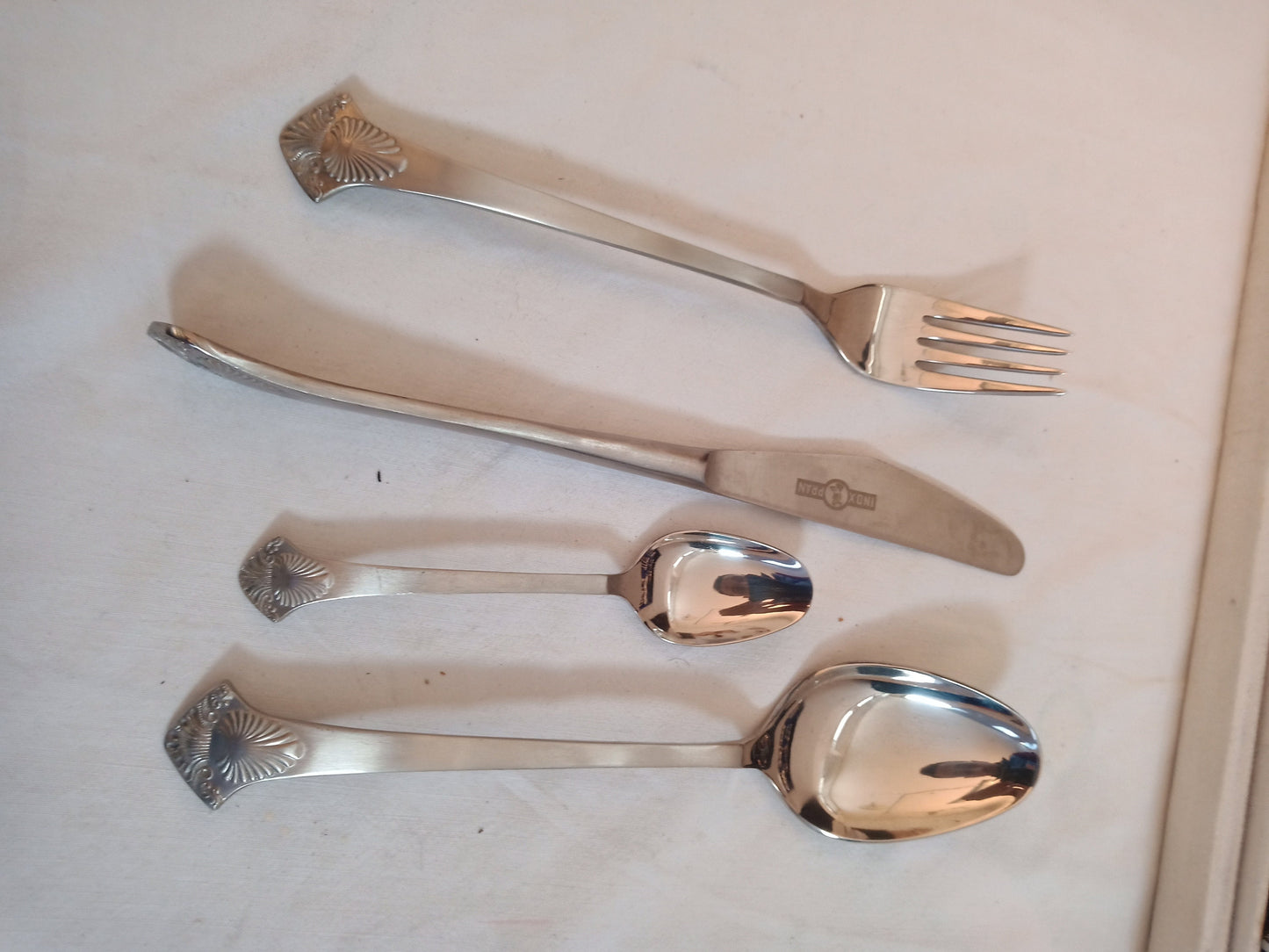 Servizio Posate da 12 Persone - Elegante Regalo di Nozze in Scatola originale