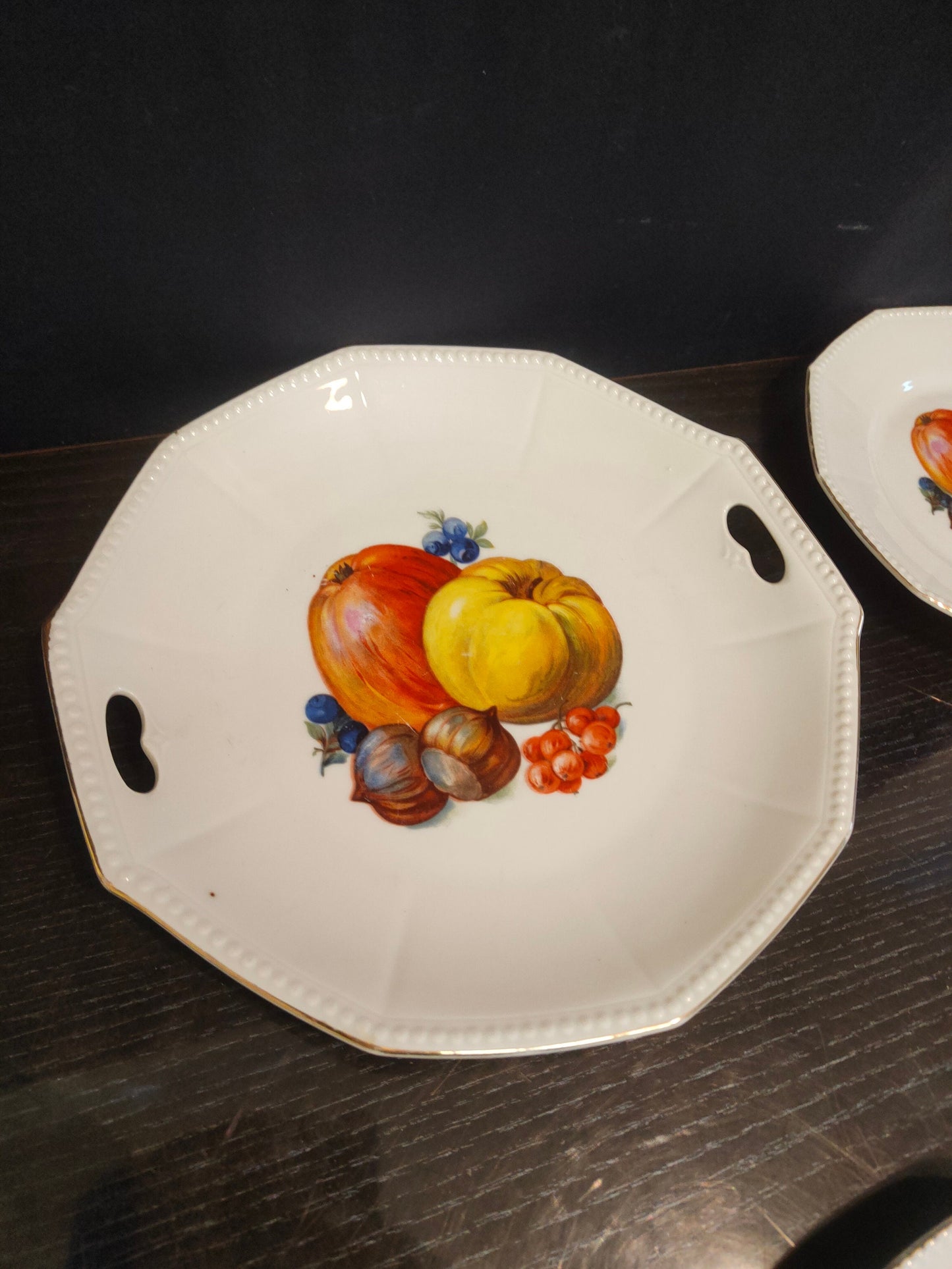 Servizio Piatti per Dolce con Decorazione Frutta - 6 Piatti + 1 Piatto Vassoio Grande
