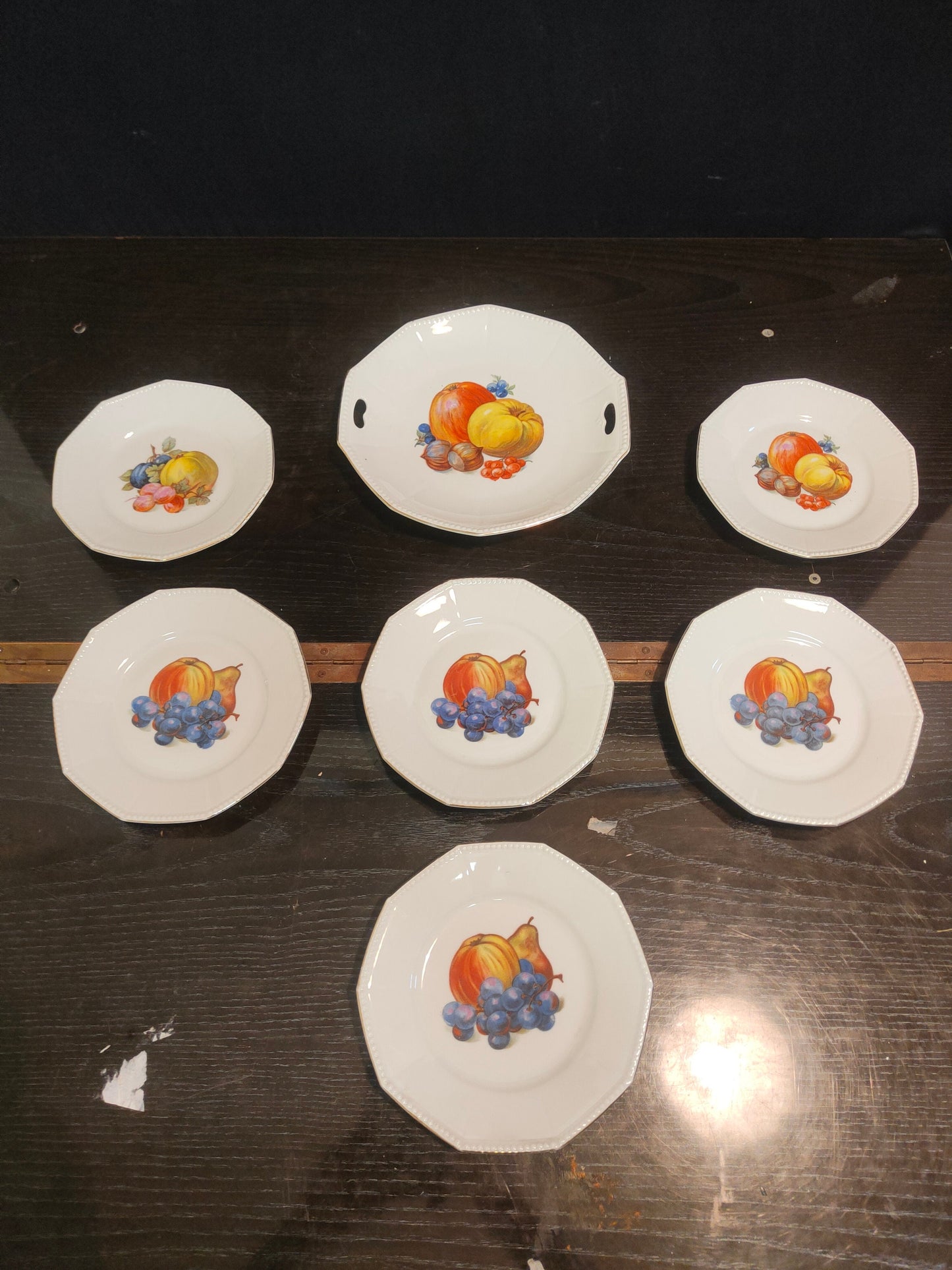Servizio Piatti per Dolce con Decorazione Frutta - 6 Piatti + 1 Piatto Vassoio Grande