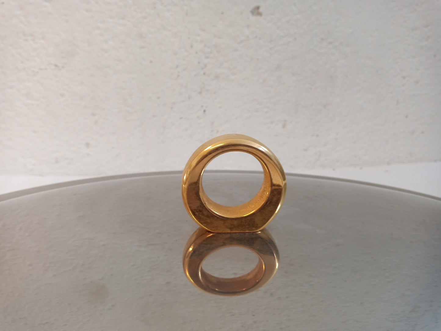 Zuppiera Ovale in Acciaio Inox 18/9 - Eleganza Italiana per Ogni Occasione