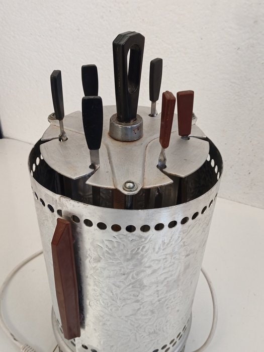 Griglia elettrica verticale vintage in alluminio