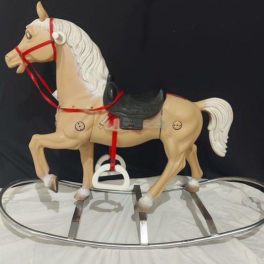 Cavallo a Dondolo Anni 60 Marchio Canova Made in Italy Un giocattolo vintage intramontabile per bambini di tutte le età!