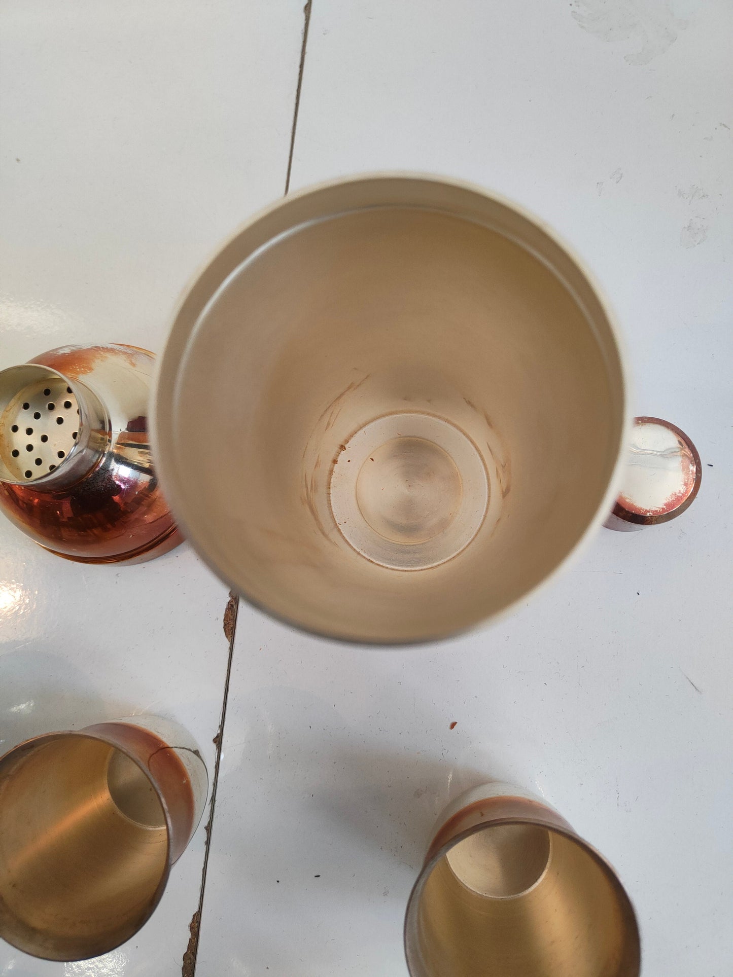 Set per cocktail con shaker e sei bicchieri in argento