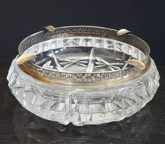 Bellissima Posacenere in Cristallo Art Nouveau Molato Anni 50/60 con Bordo in Argento 800