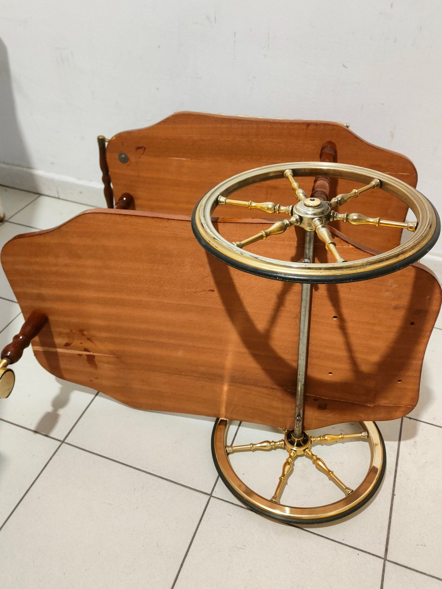 Carrello di lusso Bar Cocktail Tea Trolley Intarsiato Vintage Ottone Hollywood Regency 1950