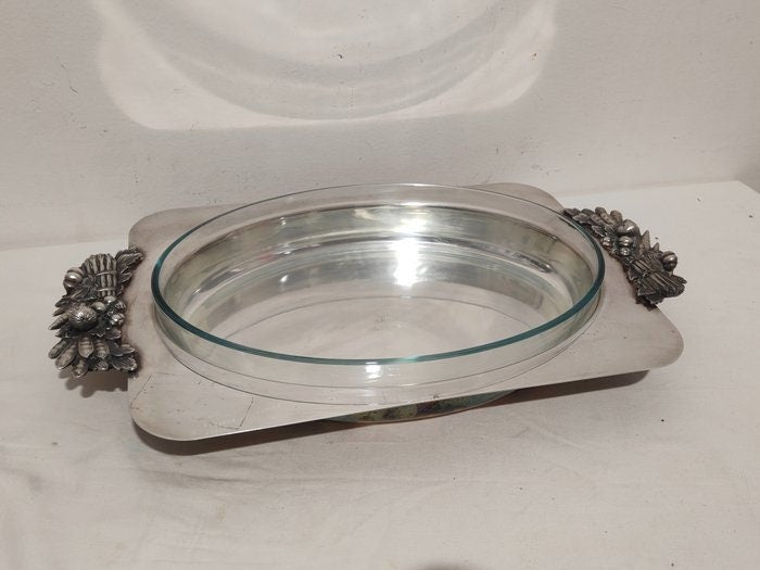 Vassoio da Portata Placcato Argento FAF e Pirofila Pyrex: Un'Eleganza senza Tempo per la Tua Tavola