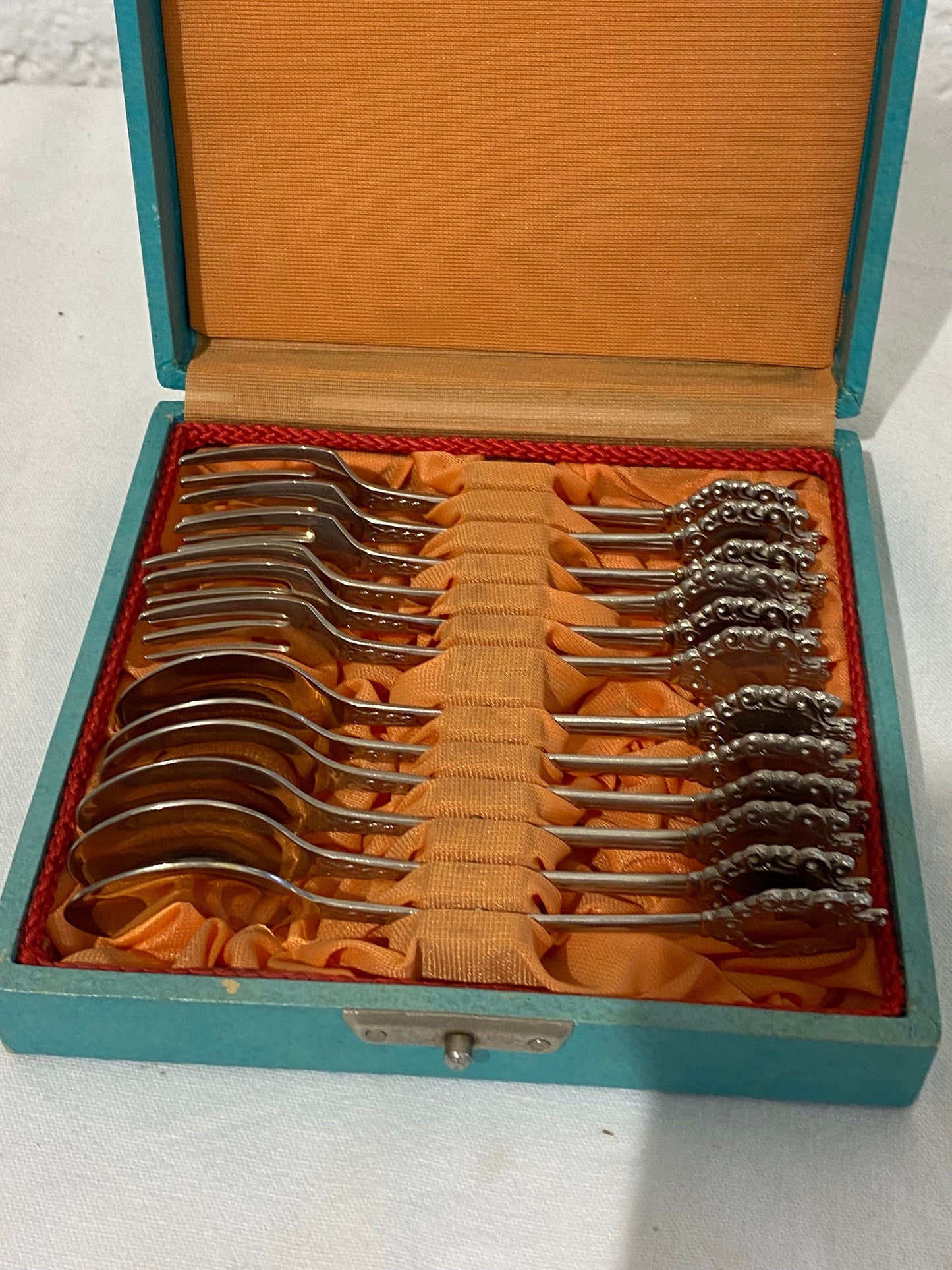 Elegante servizio di posate placcate argento - 6 cucchiaini e 6 forchette