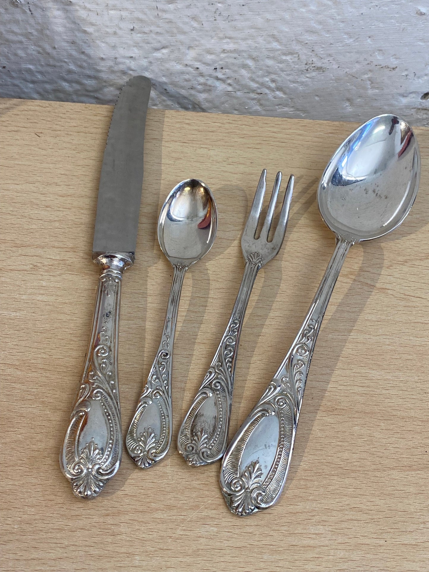 Servizio Posate/servizio per dolci in Argento placcato: Tradizione/Lusso per la Tua Tavola/eventi-regalo speciali/festa/anniversario (64pz)