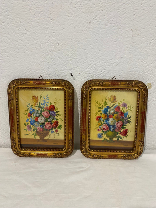 Coppia di Quadretti con Cornice Dorata firmati Mariot - Vasi con Fiori (24x30 cm)
