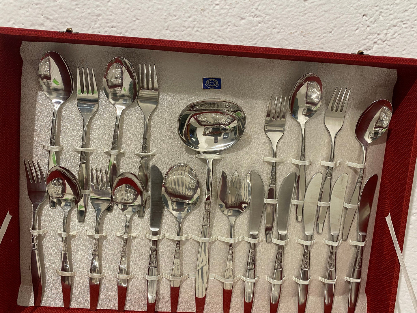 Servizio Posate da 24 Persone - Elegante Regalo di Nozze in Scatola a Due Piani