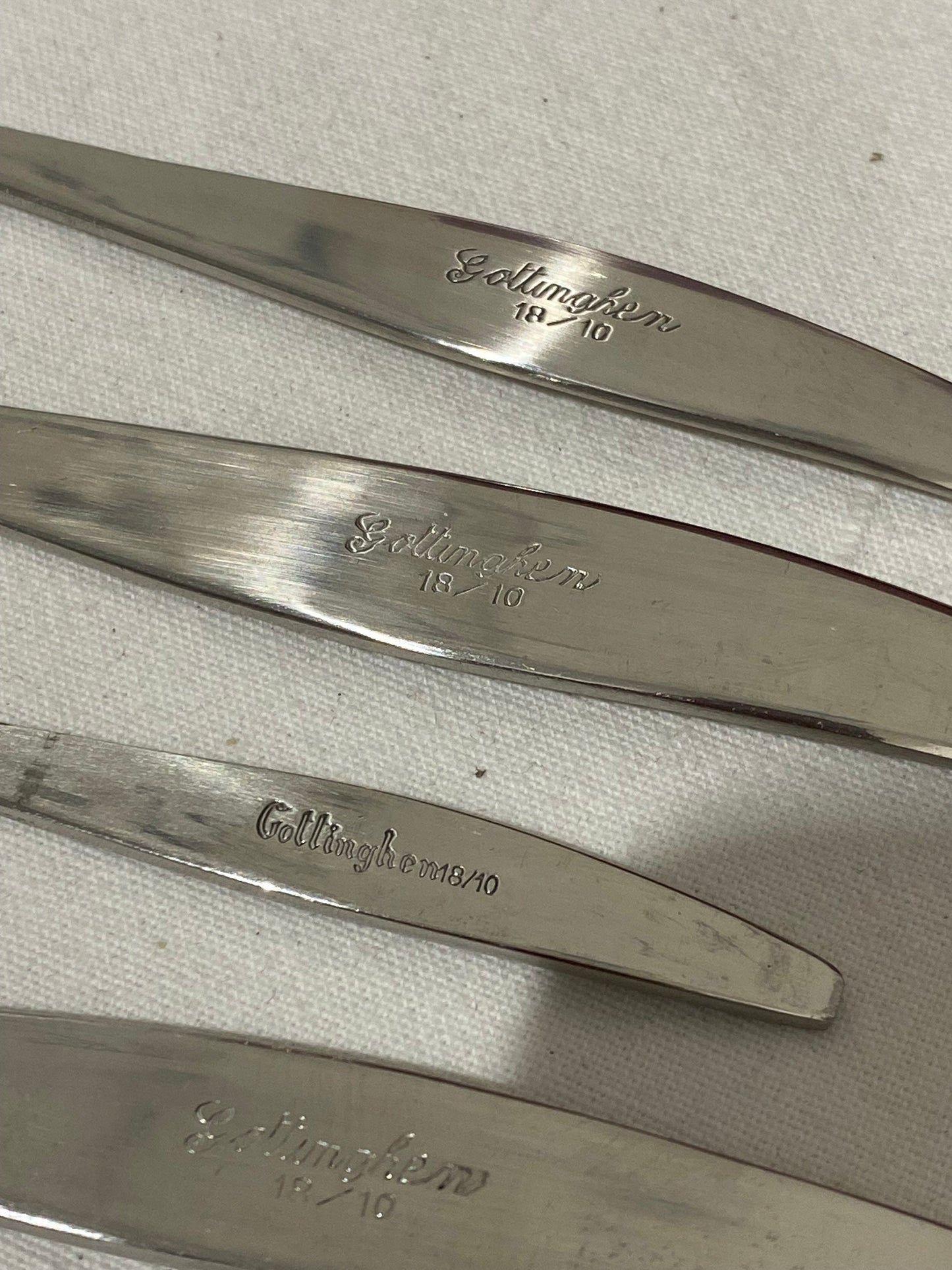 Servizio Posate da 24 Persone - Elegante Regalo di Nozze in Scatola a Due Piani