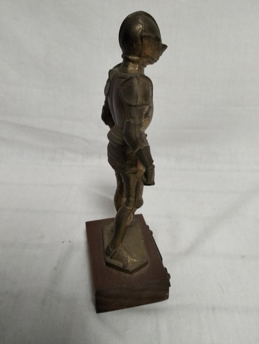 Statua Cavaliere in Armatura Bronzo - Decorazione Medievale, Arredo Casa, Idea Regalo