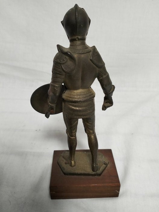 Statua Cavaliere in Armatura Bronzo - Decorazione Medievale, Arredo Casa, Idea Regalo
