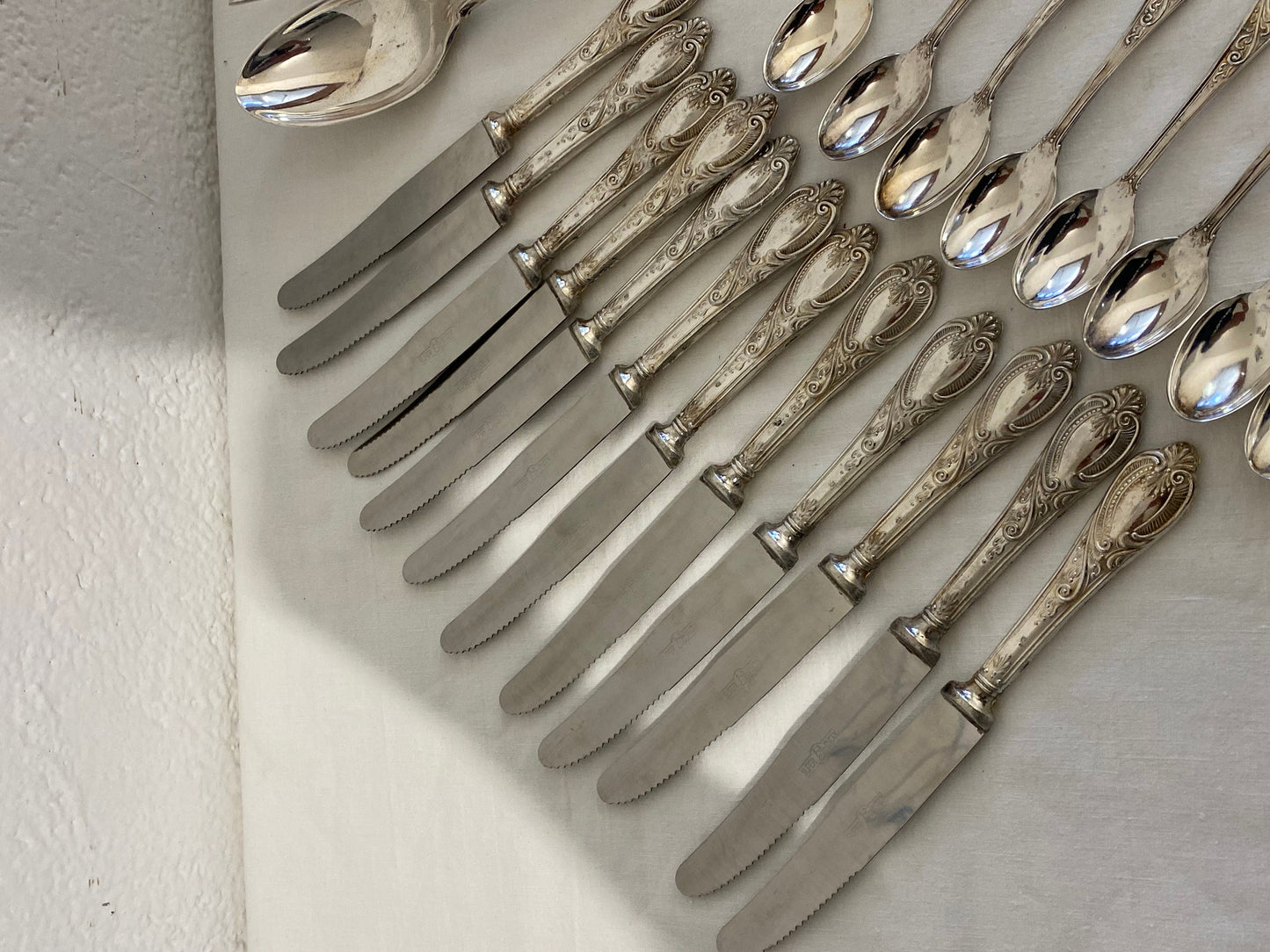 Servizio Posate/servizio per dolci in Argento placcato: Tradizione/Lusso per la Tua Tavola/eventi-regalo speciali/festa/anniversario (64pz)
