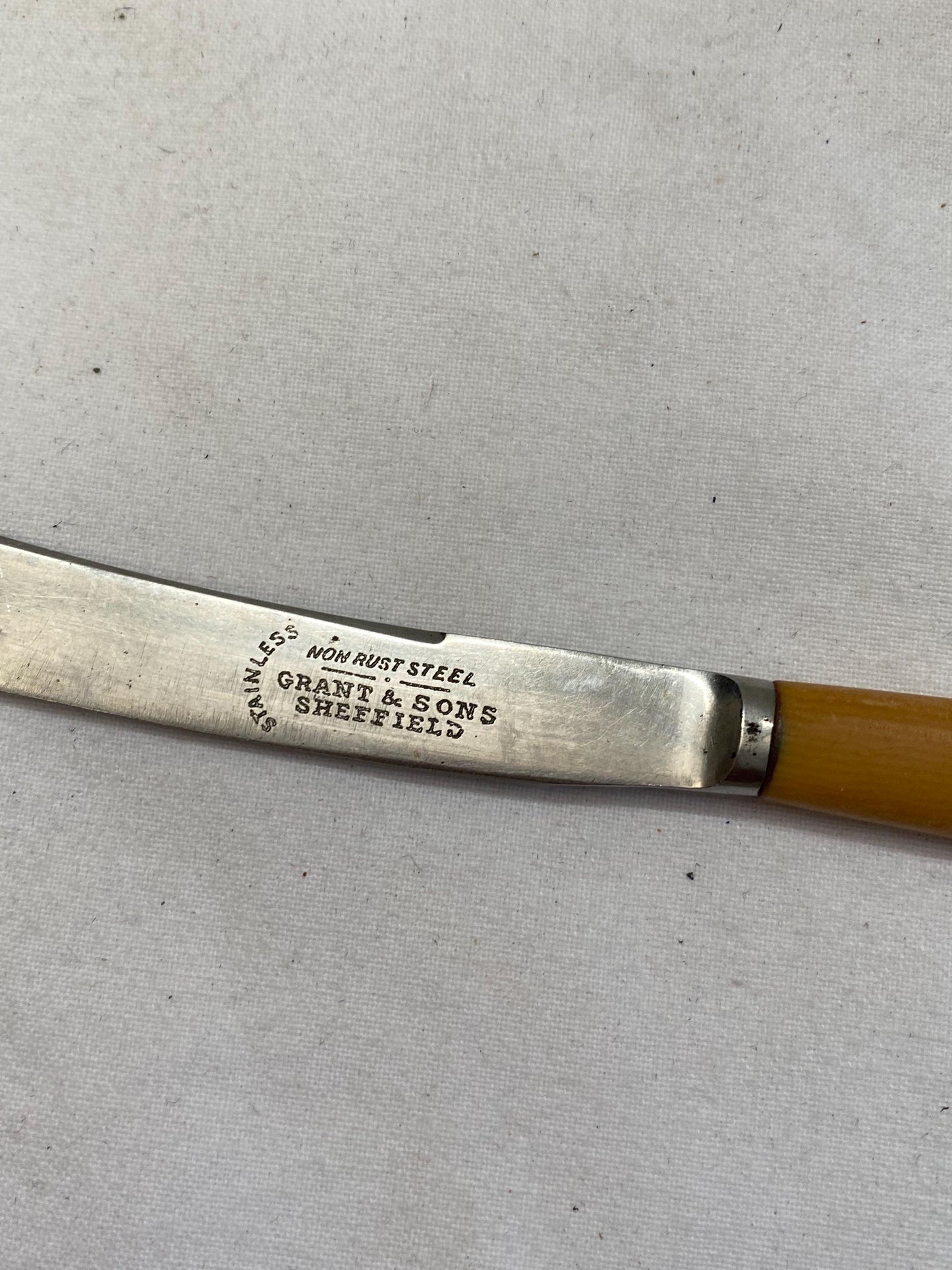 Coltello Grant & Sons Sheffield Vintage: Un Pezzo di Storia per la Tua Cucina