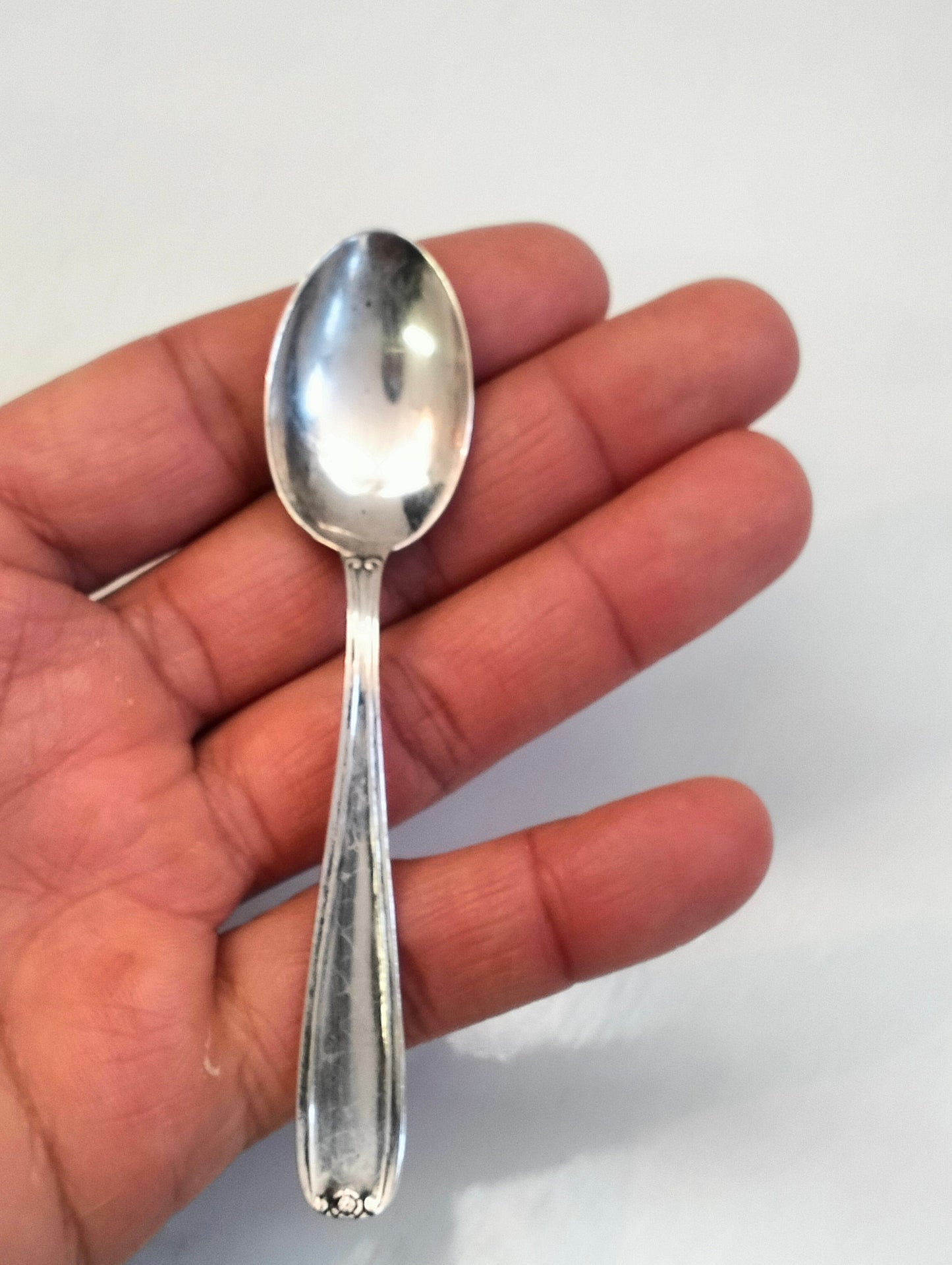 Cucchiaino d'Argento 800: Un tocco di eleganza senza tempo alla tua tavola